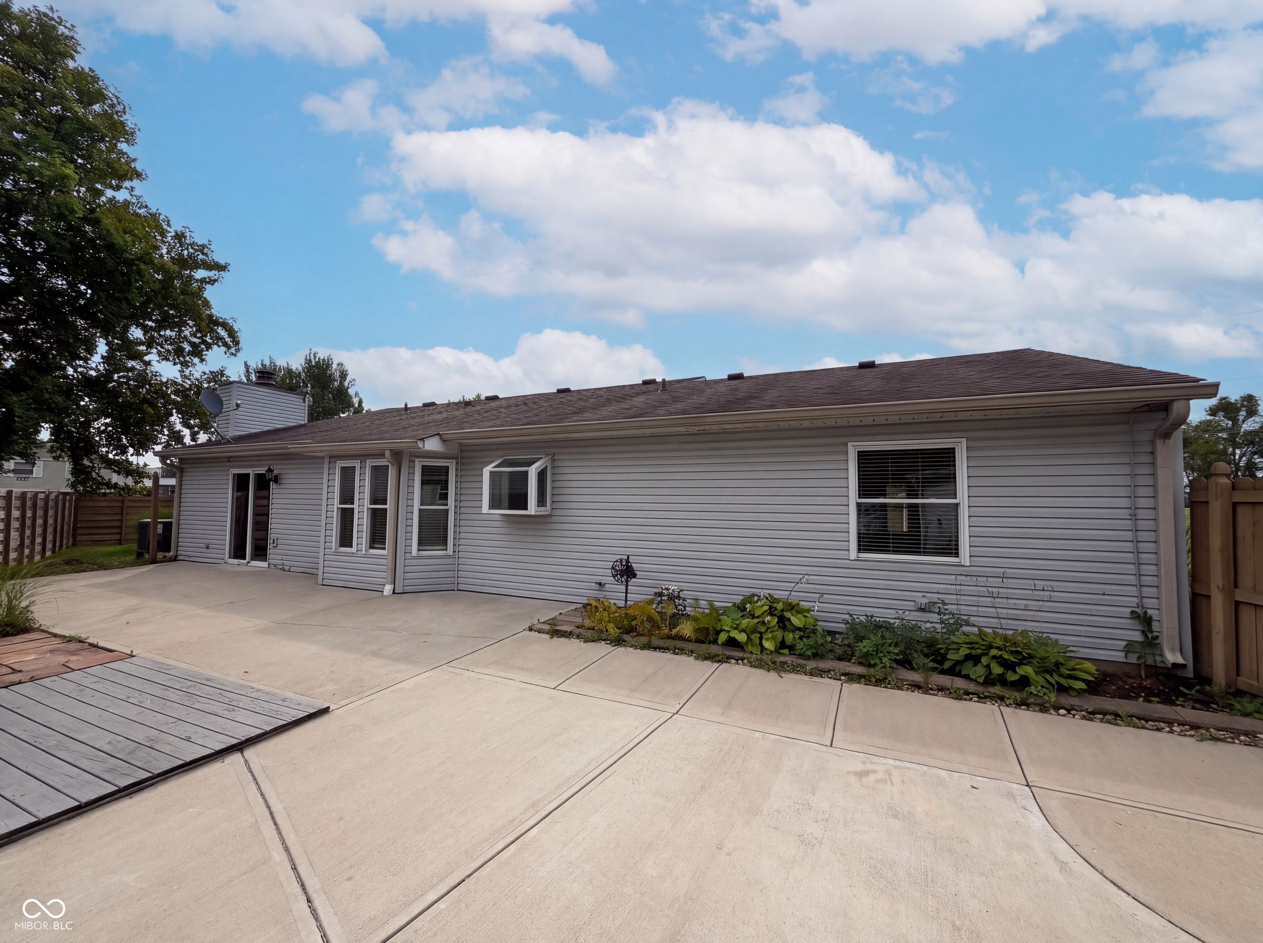 7938 Inverness Drive, Indianapolis, IN, 46237 photo 5 of 15