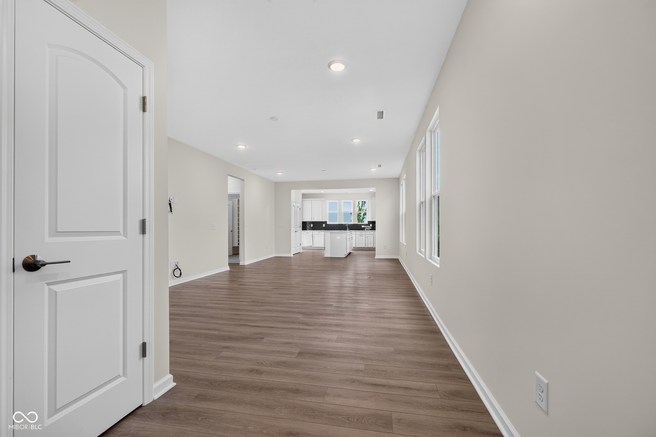 3200 Balsamroot Drive, Greenwood, IN, 46143 photo 5 of 61