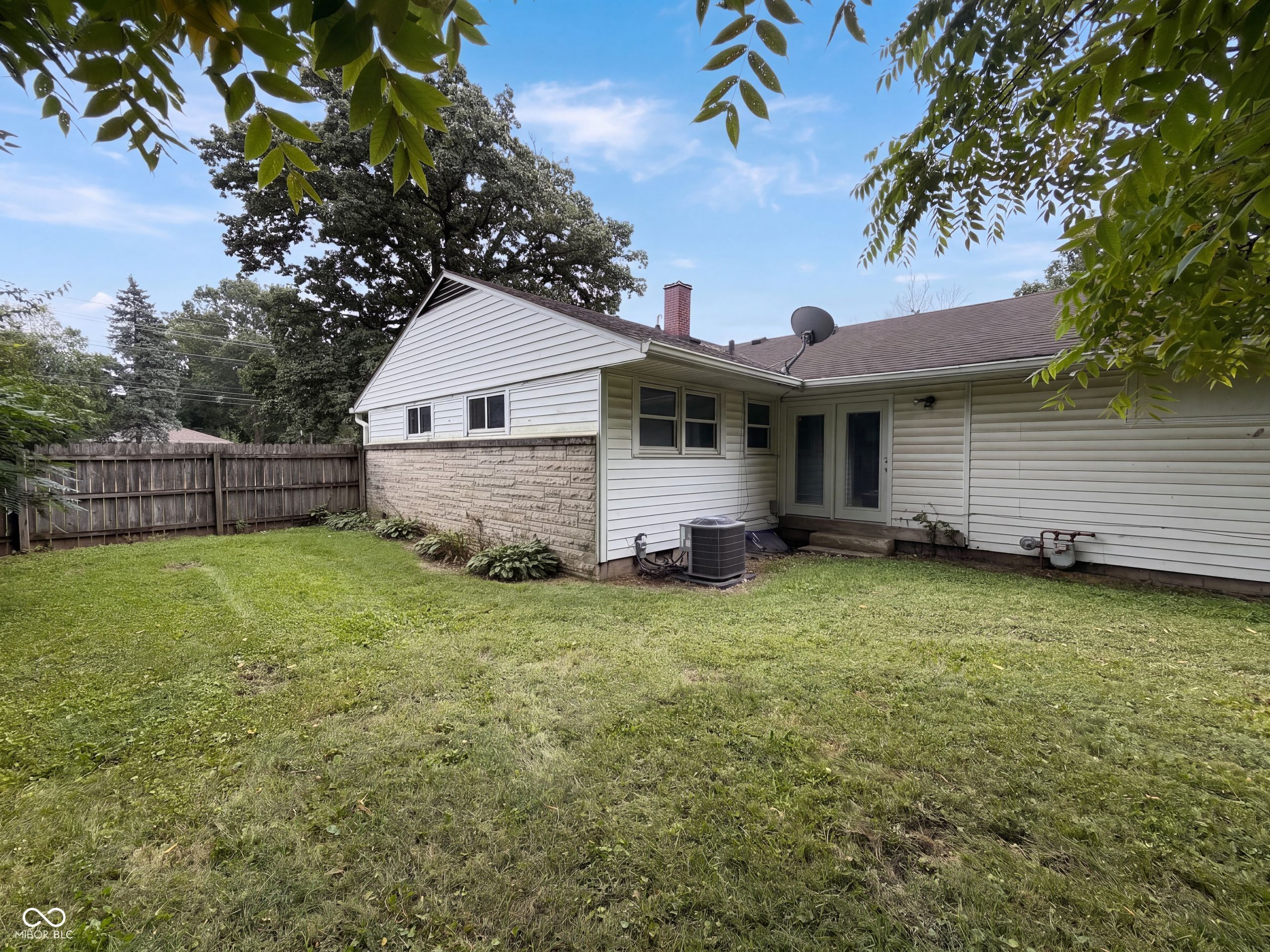 3202 N Arlington Avenue, Indianapolis, IN, 46218 photo 5 of 18