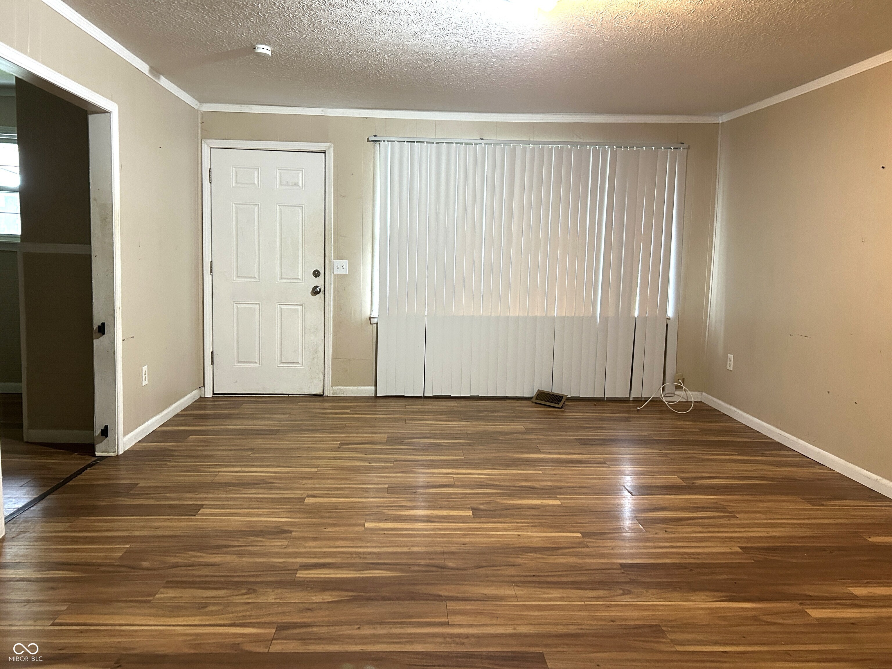 952 E Booe, Austin, IN, 47102 photo 5 of 22