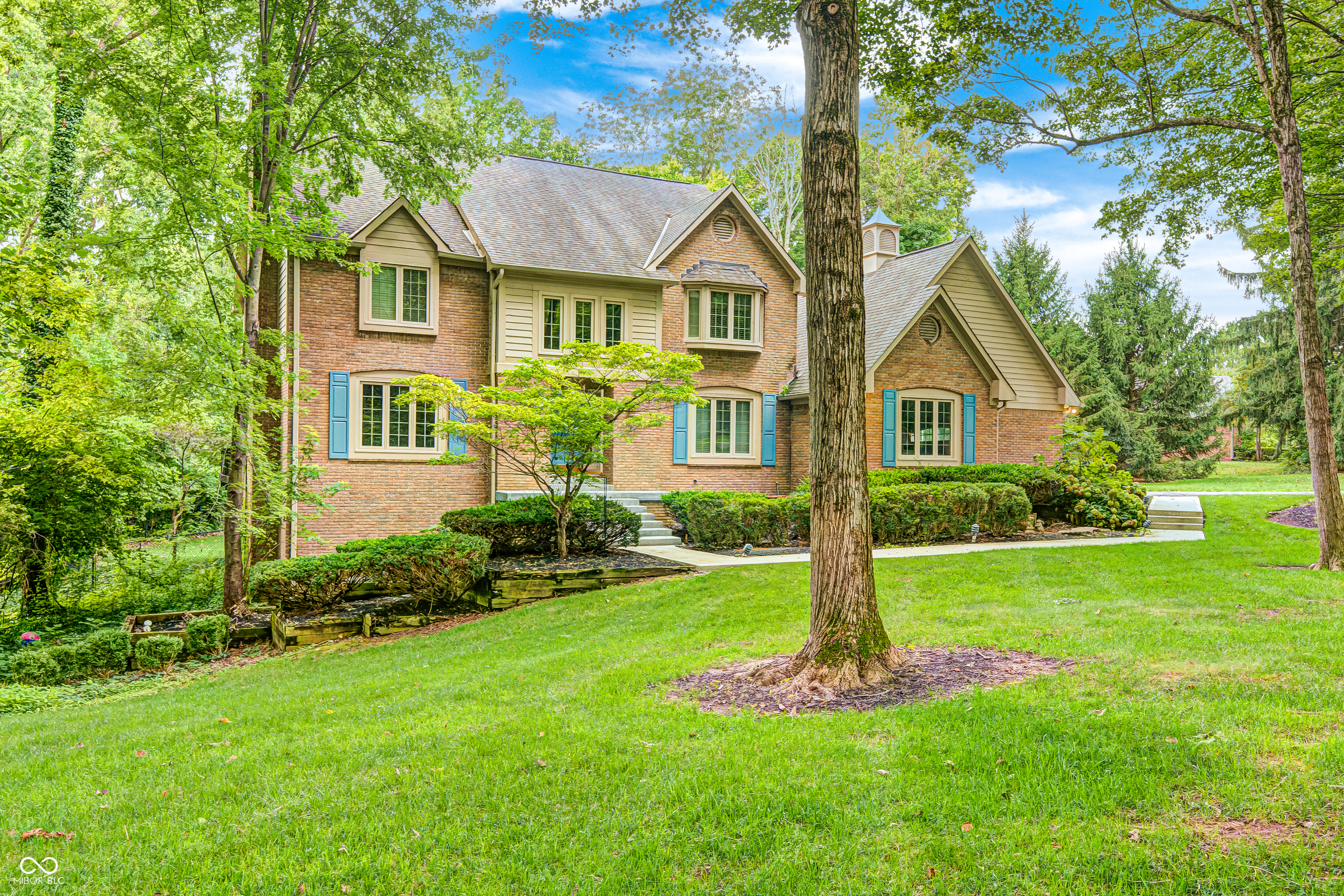 7555 Chablis Circle, Indianapolis, IN, 46278 photo 5 of 72