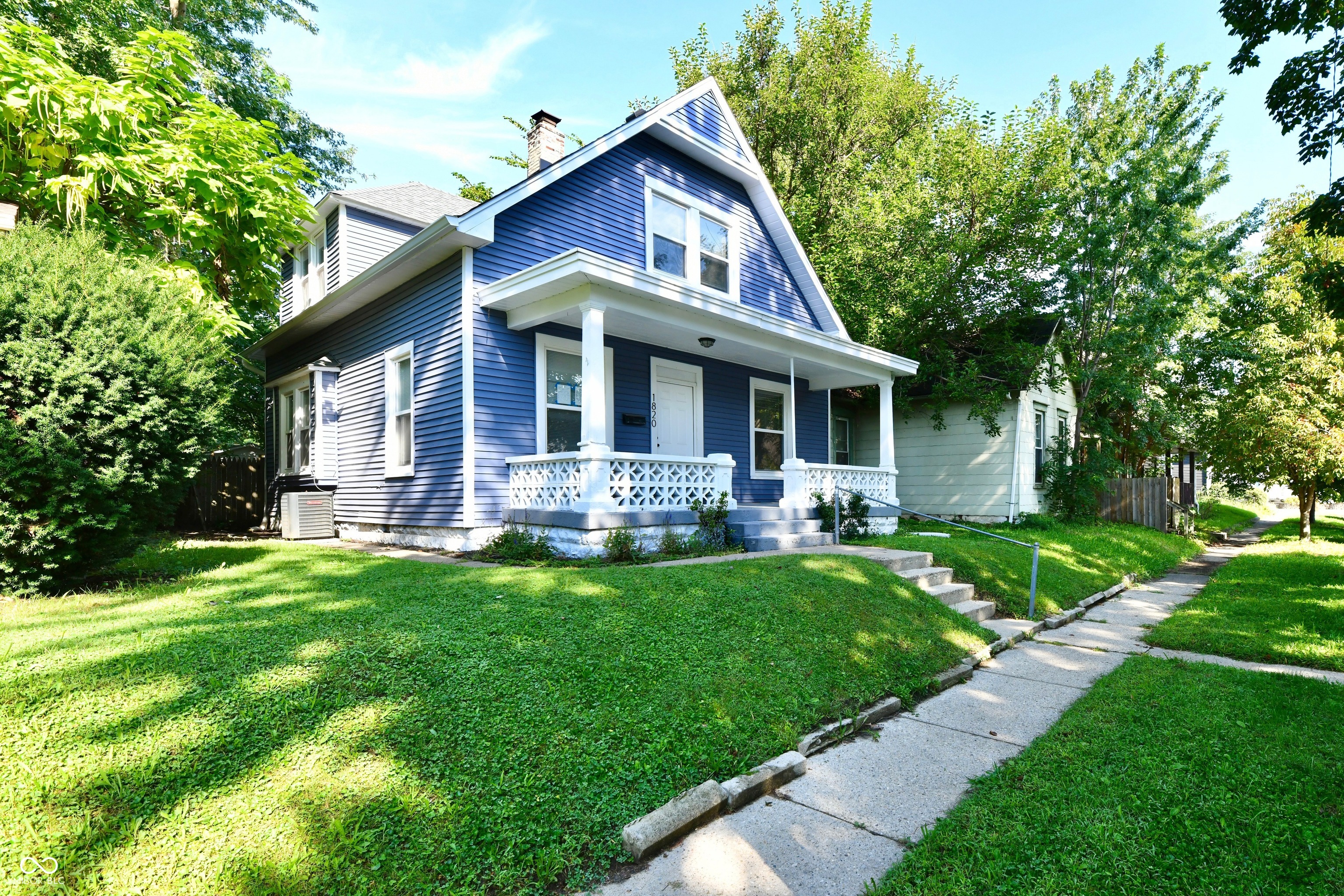 1820 Singleton Street, Indianapolis, IN, 46203 photo 5 of 67