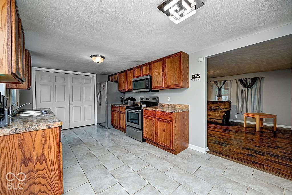 4125 S Gerrard Drive, Indianapolis, IN, 46221 photo 5 of 6