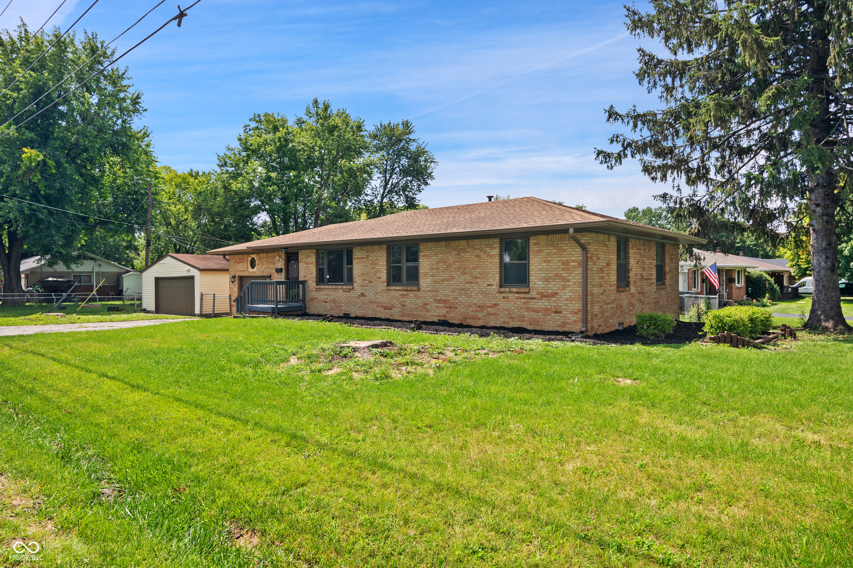340 N Edmondson Avenue, Indianapolis, IN, 46219 photo 5 of 25