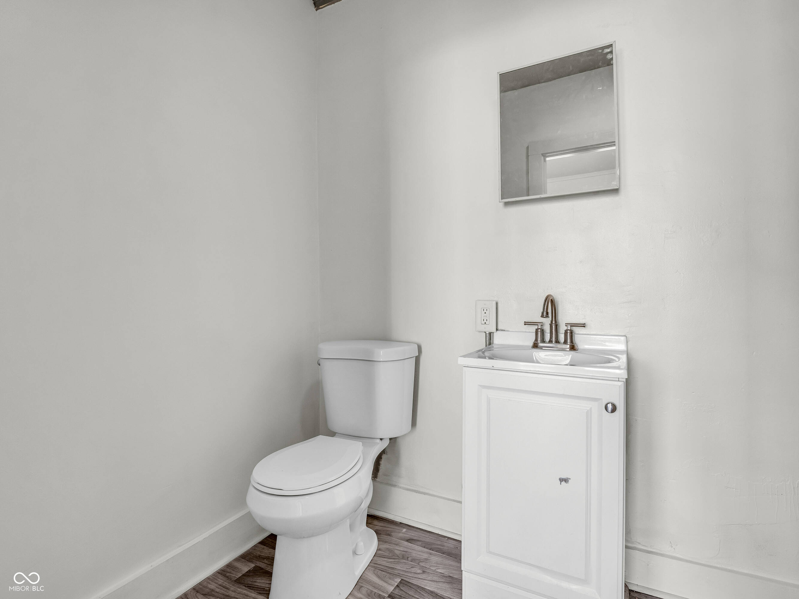 3178 N Capitol Avenue, Indianapolis, IN, 46208 photo 5 of 12