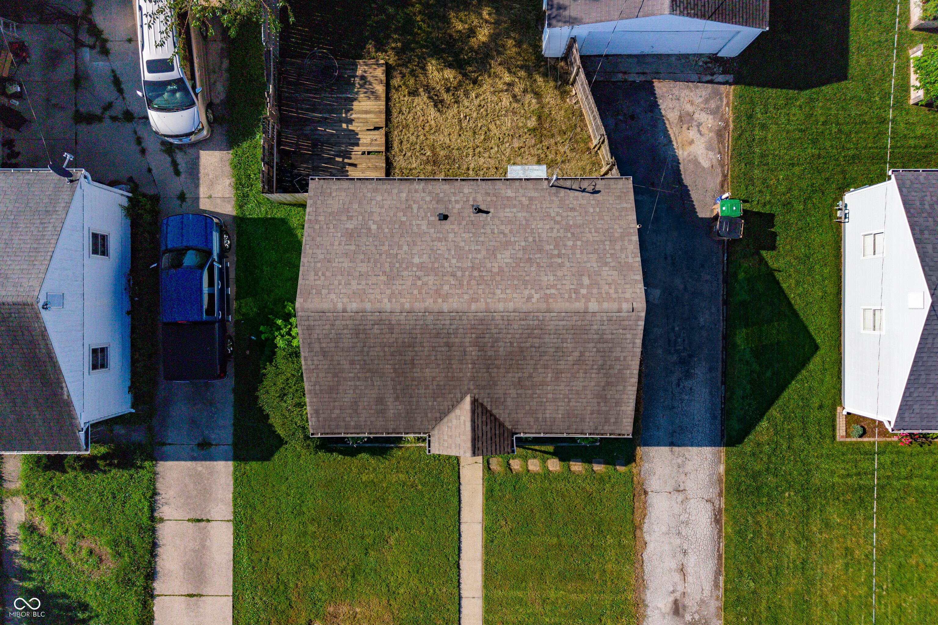 3029 14th Street, Columbus, IN, 47201 photo 5 of 63