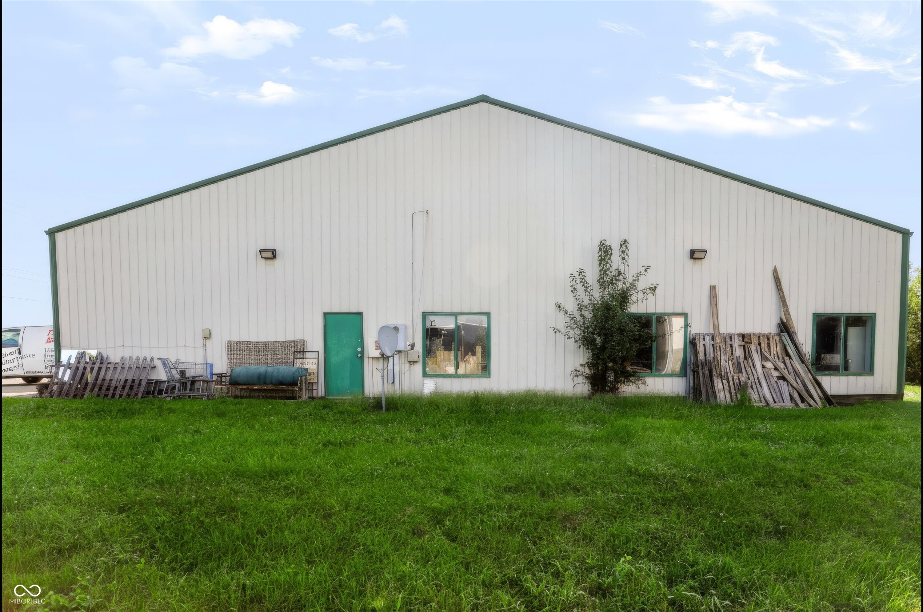 291 E Two Cent Road, Bargersville, IN, 46106 photo 5 of 57