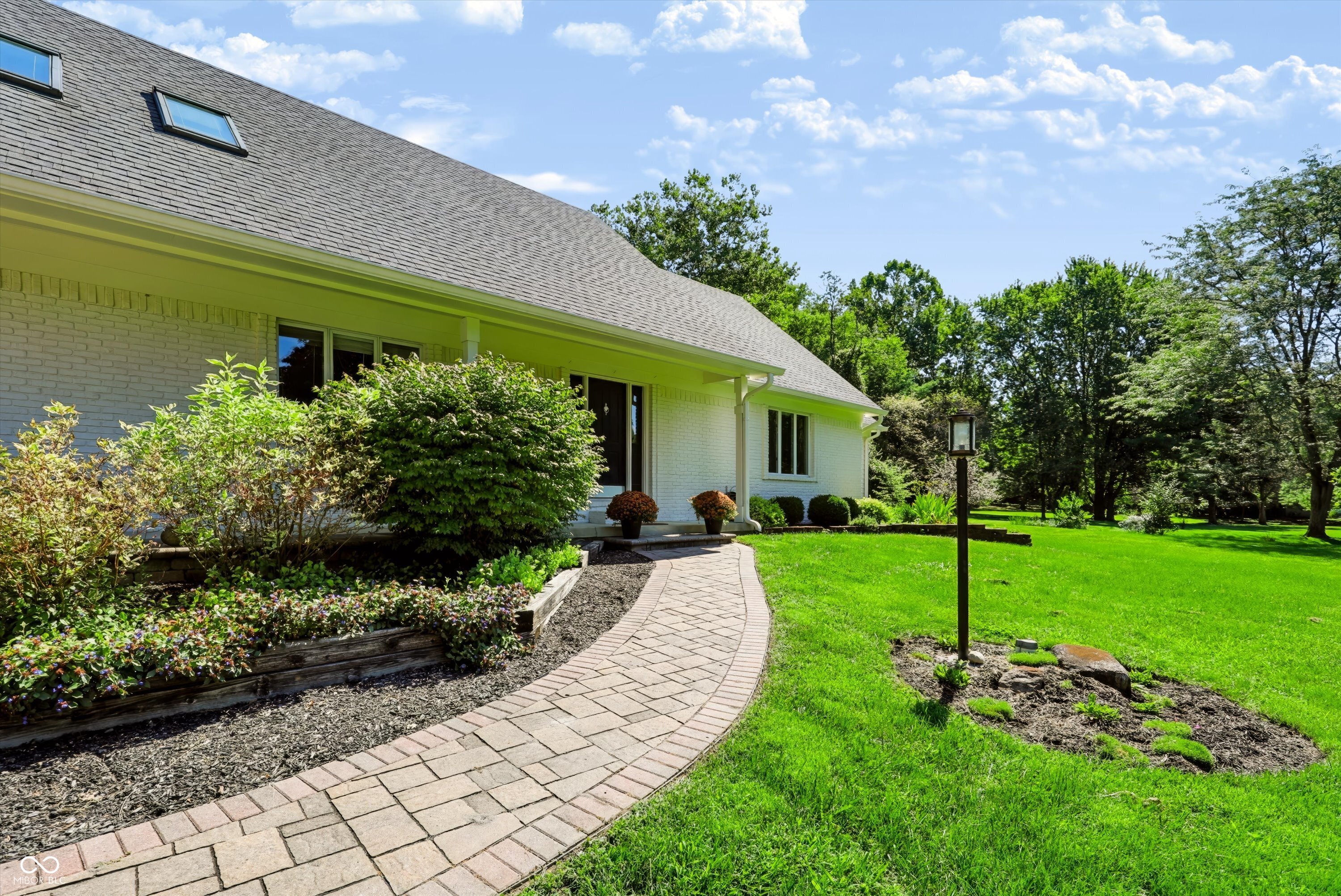 5001 Somerset Lane, Zionsville, IN, 46077 photo 5 of 108