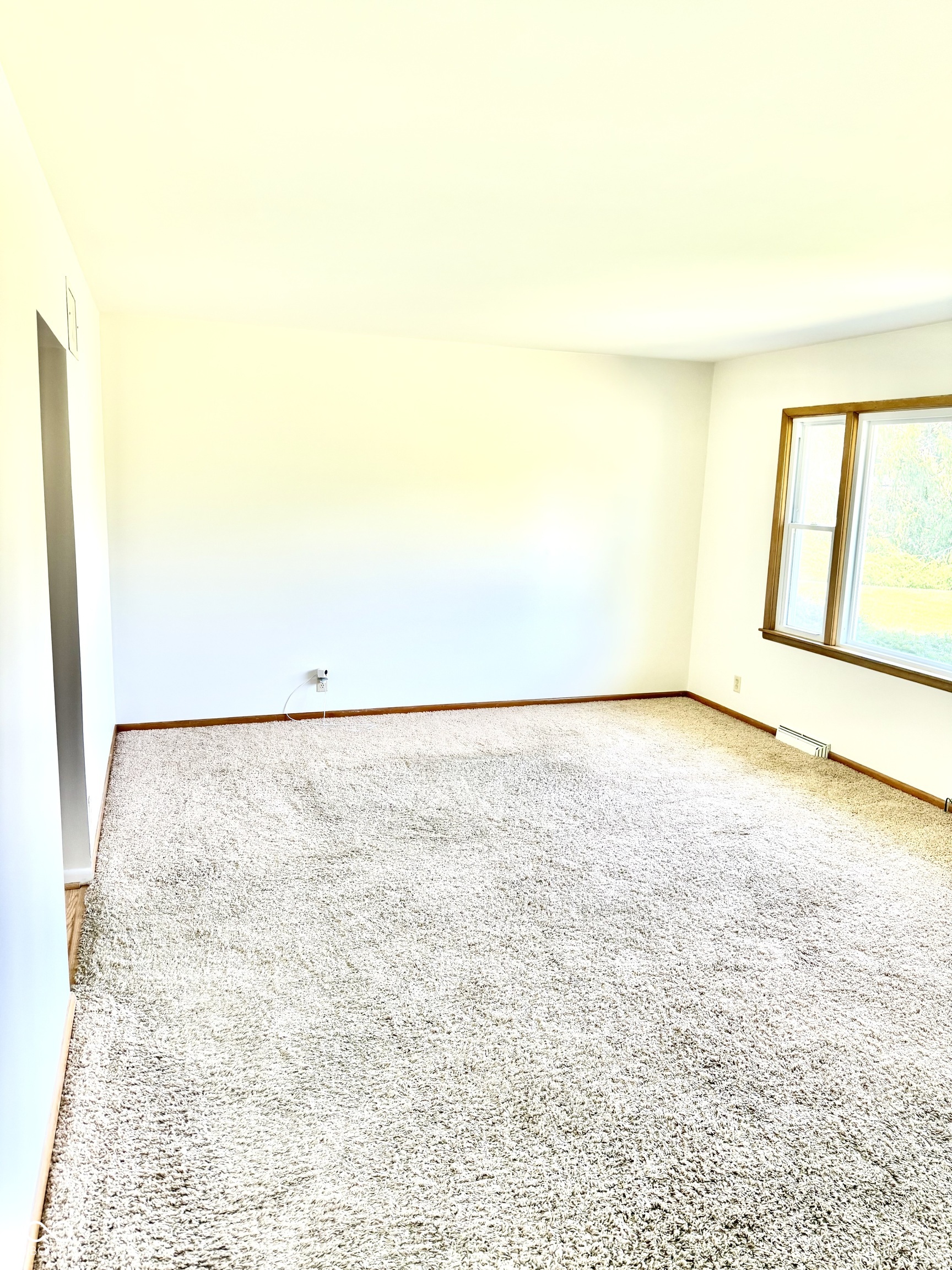 4029 Ridgeway Drive, Indianapolis, IN, 46221 photo 5 of 37