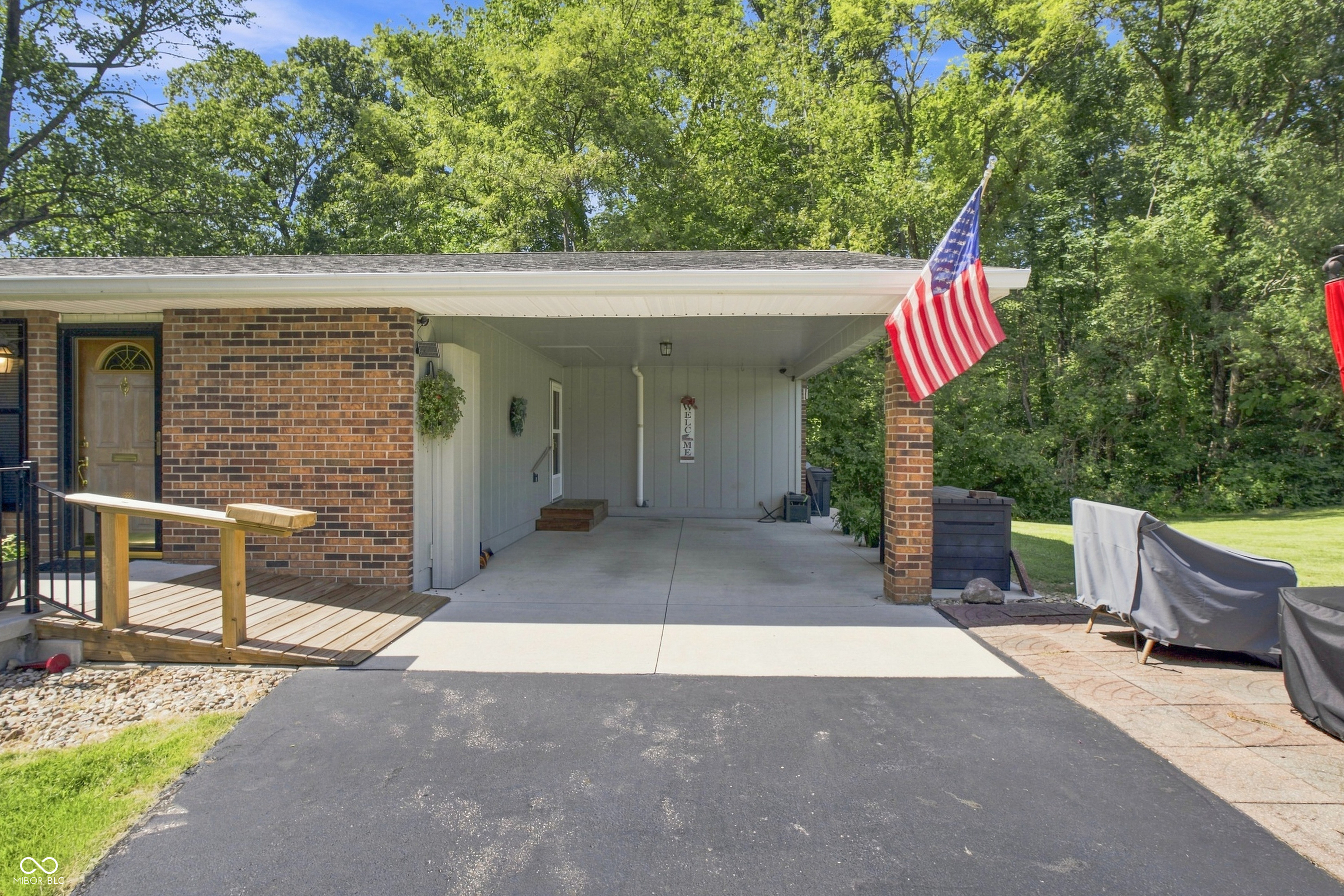 1170 W Base Road, North Vernon, IN, 47265 photo 5 of 48