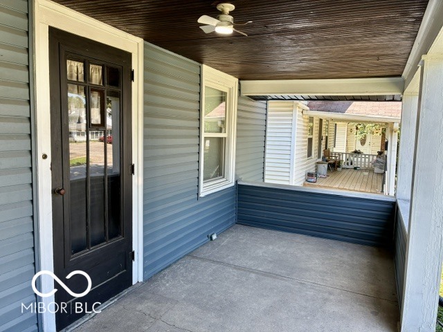 5121 Brookville Road, Indianapolis, IN, 46219 photo 5 of 31