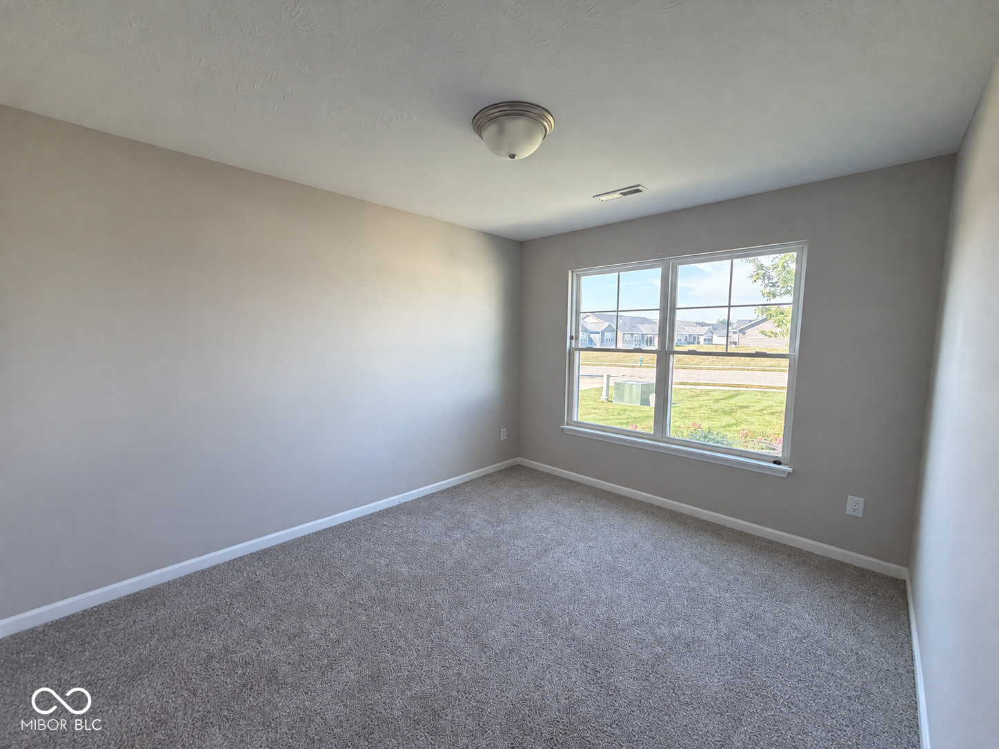 7021 Lillian Place, Cumberland, IN, 46229 photo 5 of 30