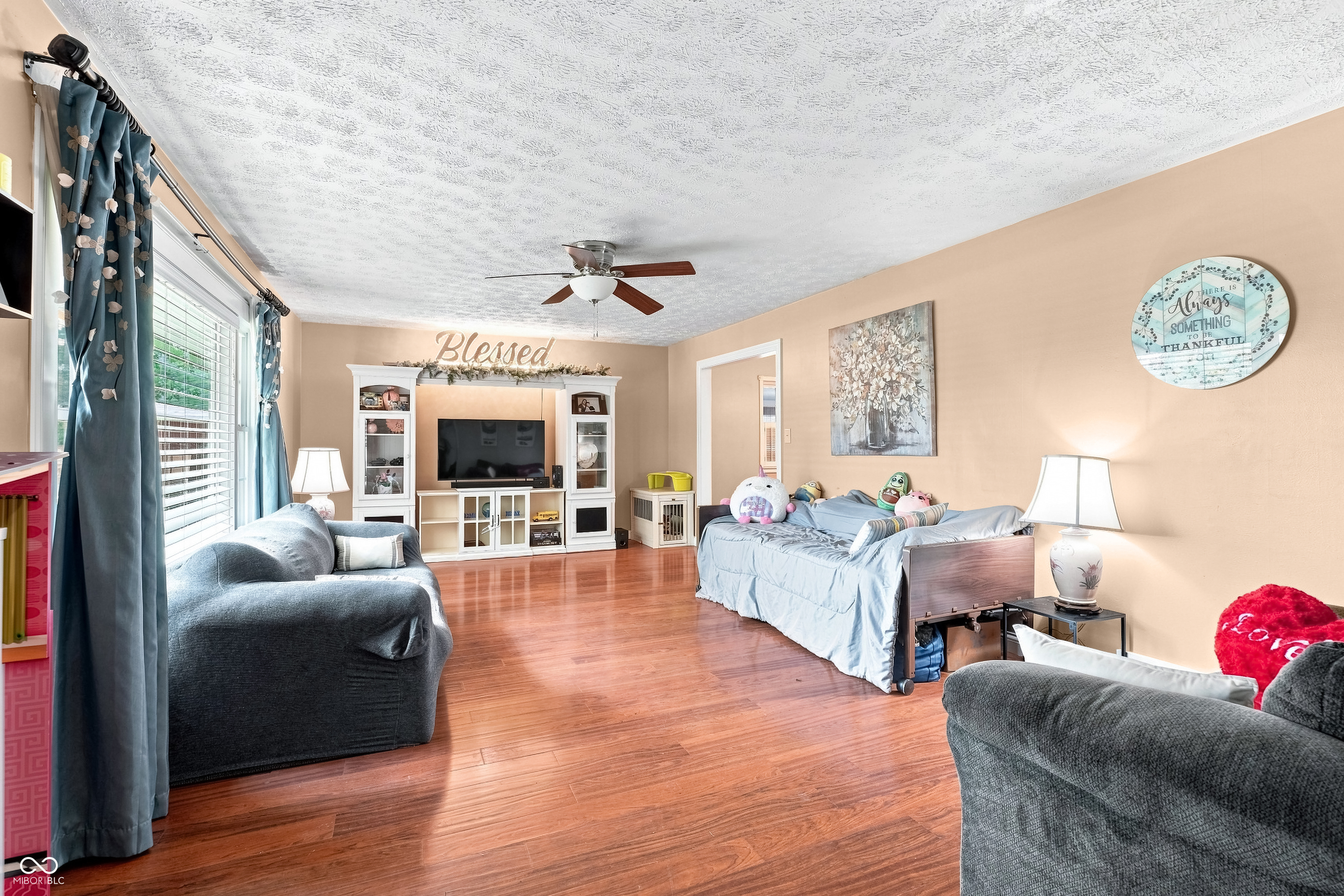 5640 W Thompson Road, Indianapolis, IN, 46221 photo 5 of 41