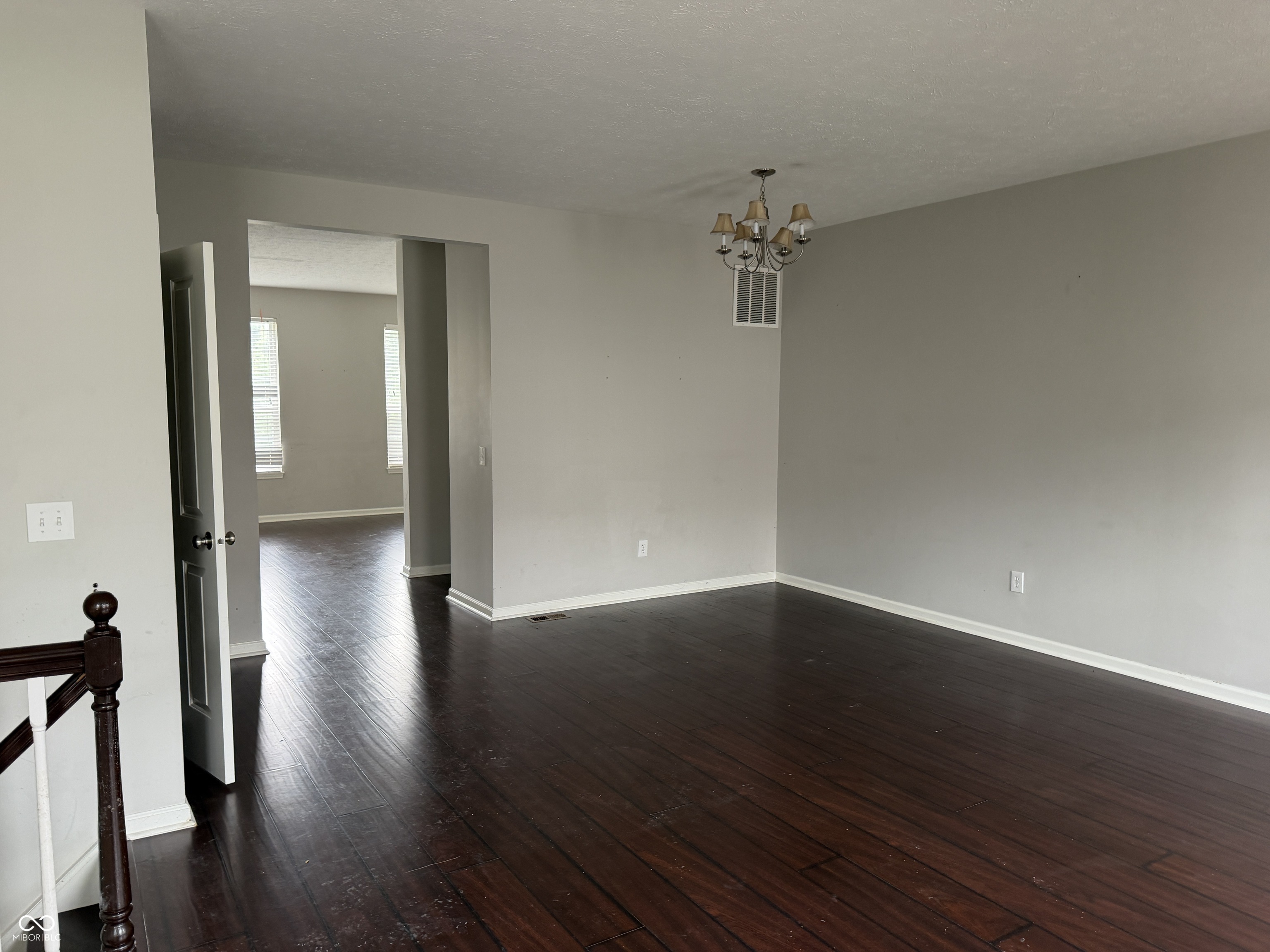 9461 Tanhurst Drive, Indianapolis, IN, 46250 photo 5 of 23