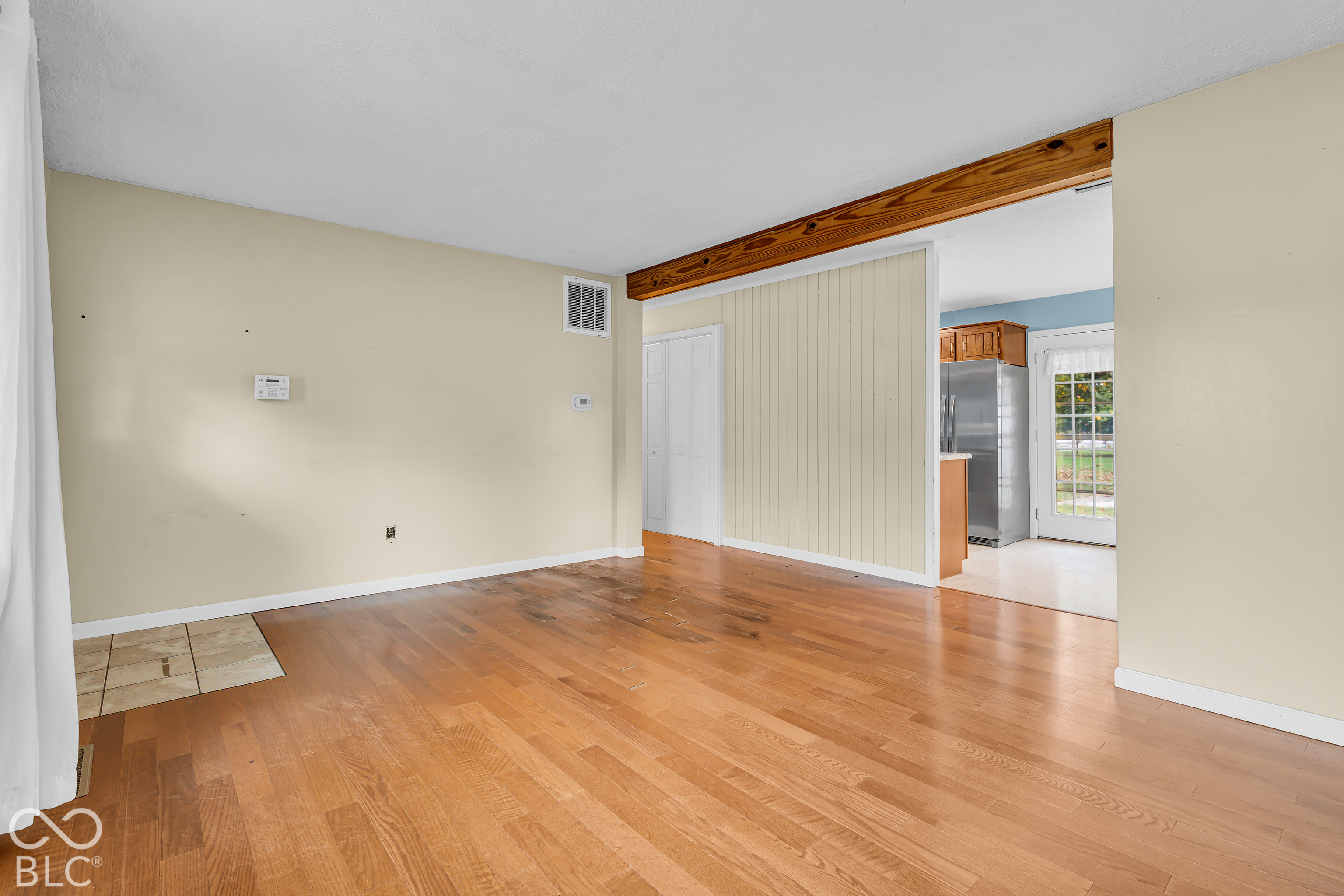 304 E Park, Plainfield, IN, 46168 photo 5 of 22