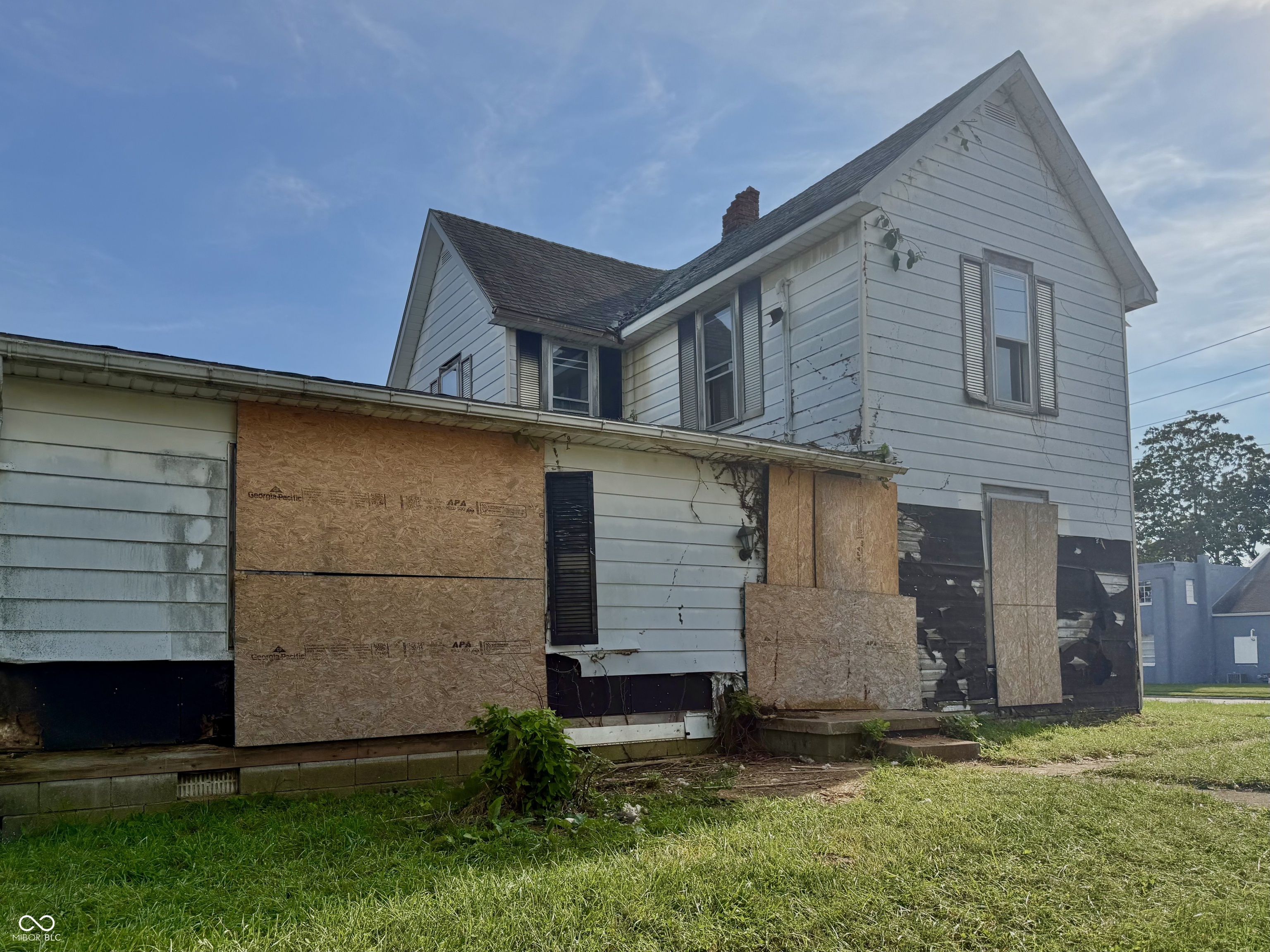 321 W 22nd Street, Anderson, IN, 46016 photo 5 of 55