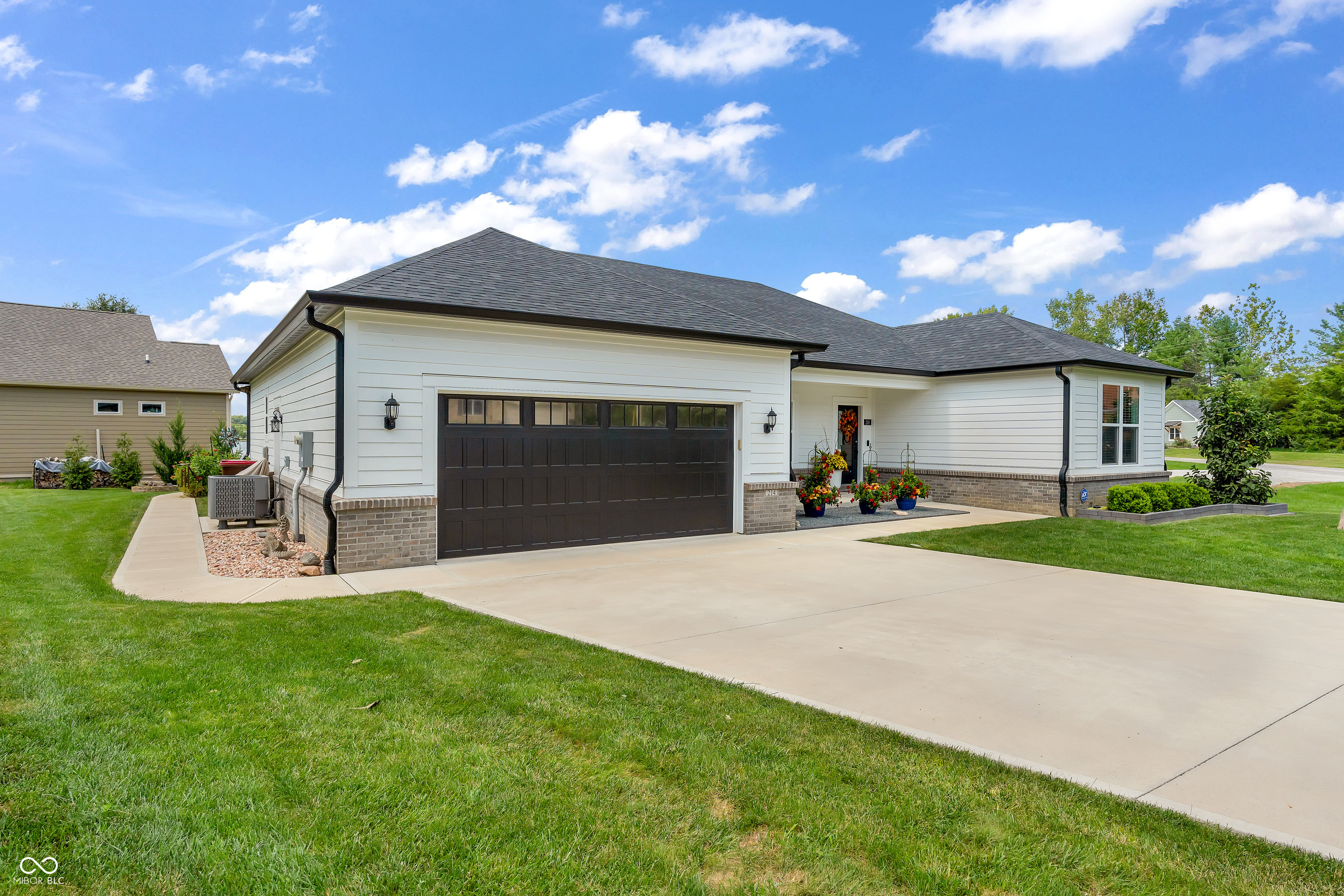 214 Patriots Landing, Fillmore, IN, 46128 photo 5 of 75