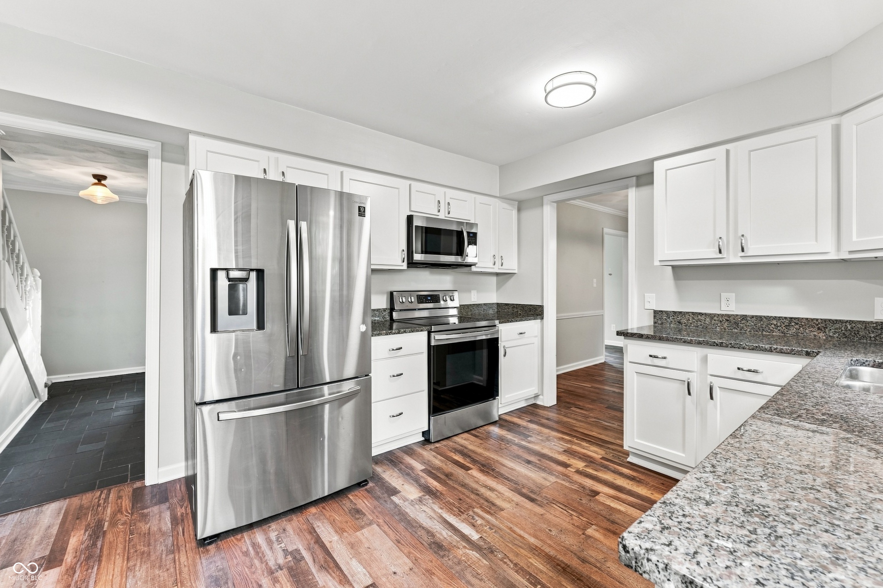 7222 Brompton Court, Indianapolis, IN, 46250 photo 5 of 47