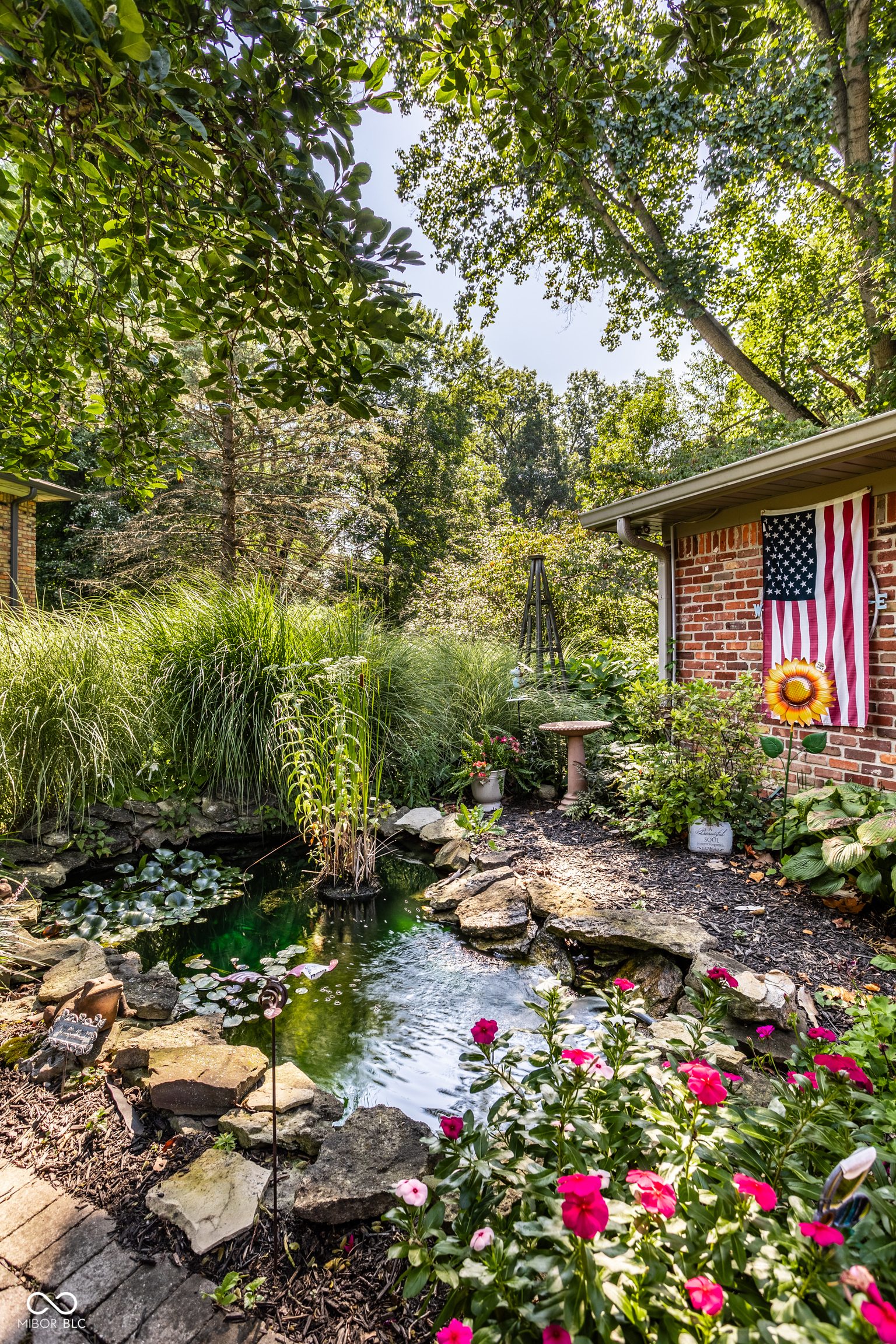 7990 Hoover Court, Indianapolis, IN, 46260 photo 5 of 33