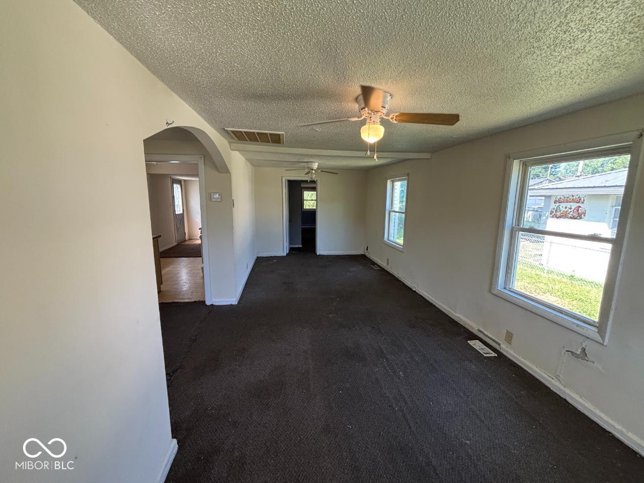 2203 S Biltmore Avenue, Muncie, IN, 47302 photo 5 of 18