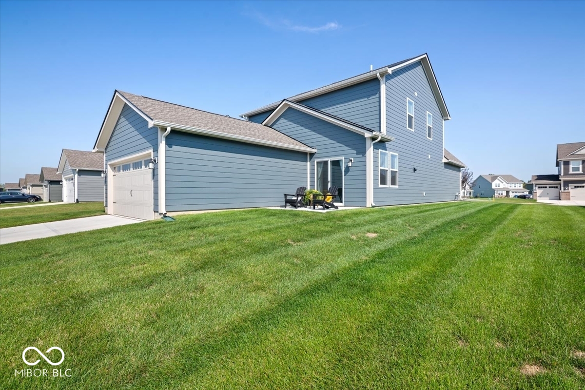 15411 Alperton Road, Fishers, IN, 46037 photo 5 of 48
