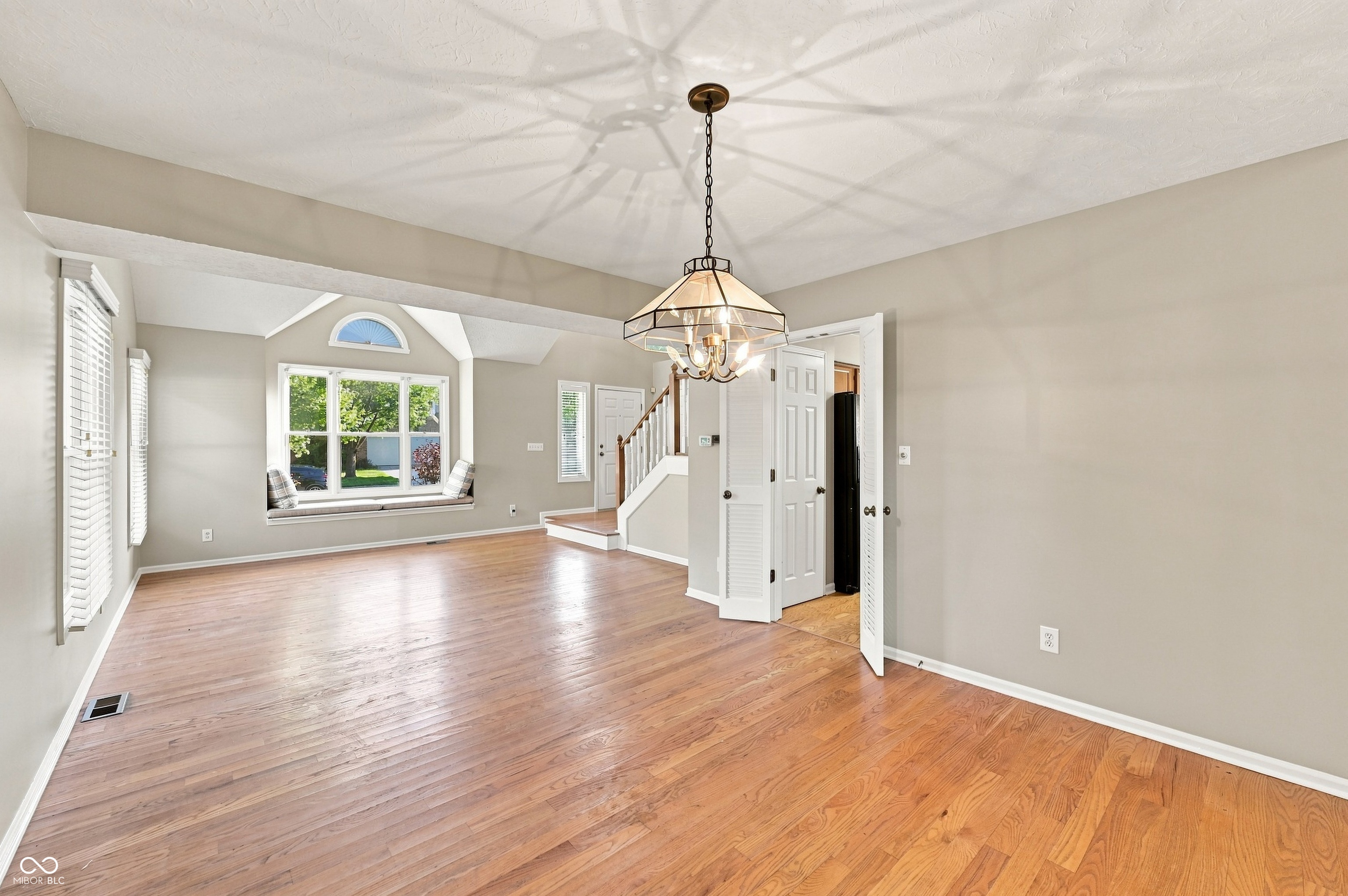 7531 Bramblewood Lane, Indianapolis, IN, 46254 photo 5 of 43