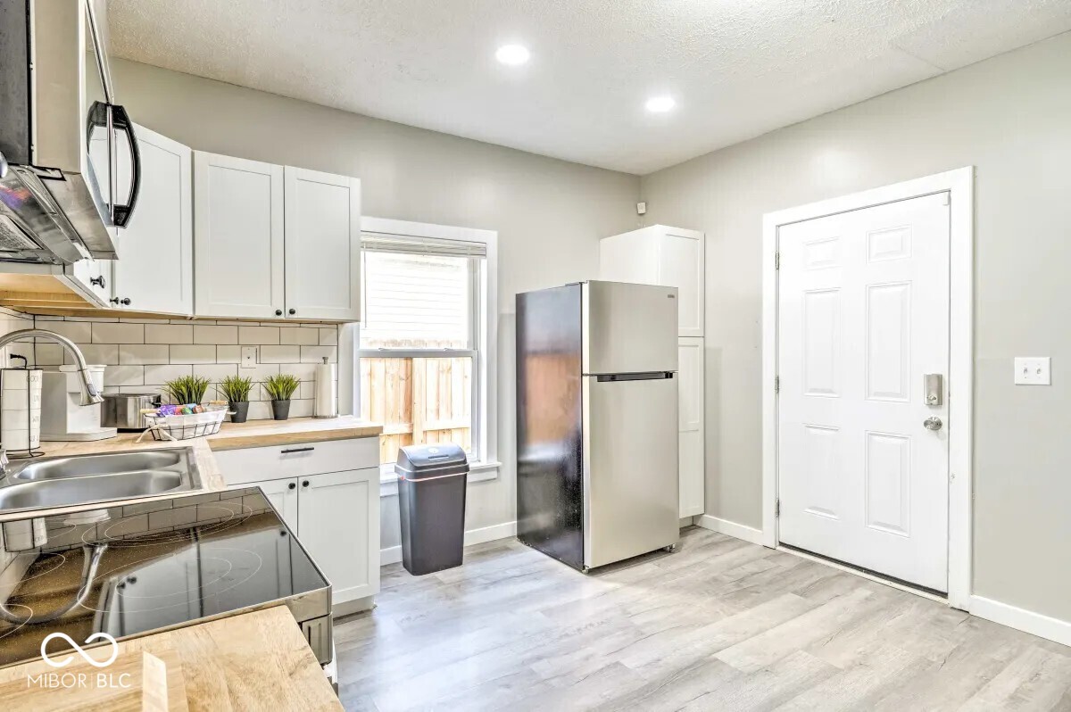 333 S State Street, Indianapolis, IN, 46201 photo 5 of 9