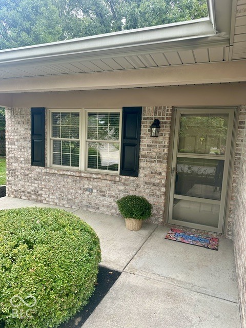 8930 Stepping Stone Way, Avon, IN, 46123 photo 5 of 39