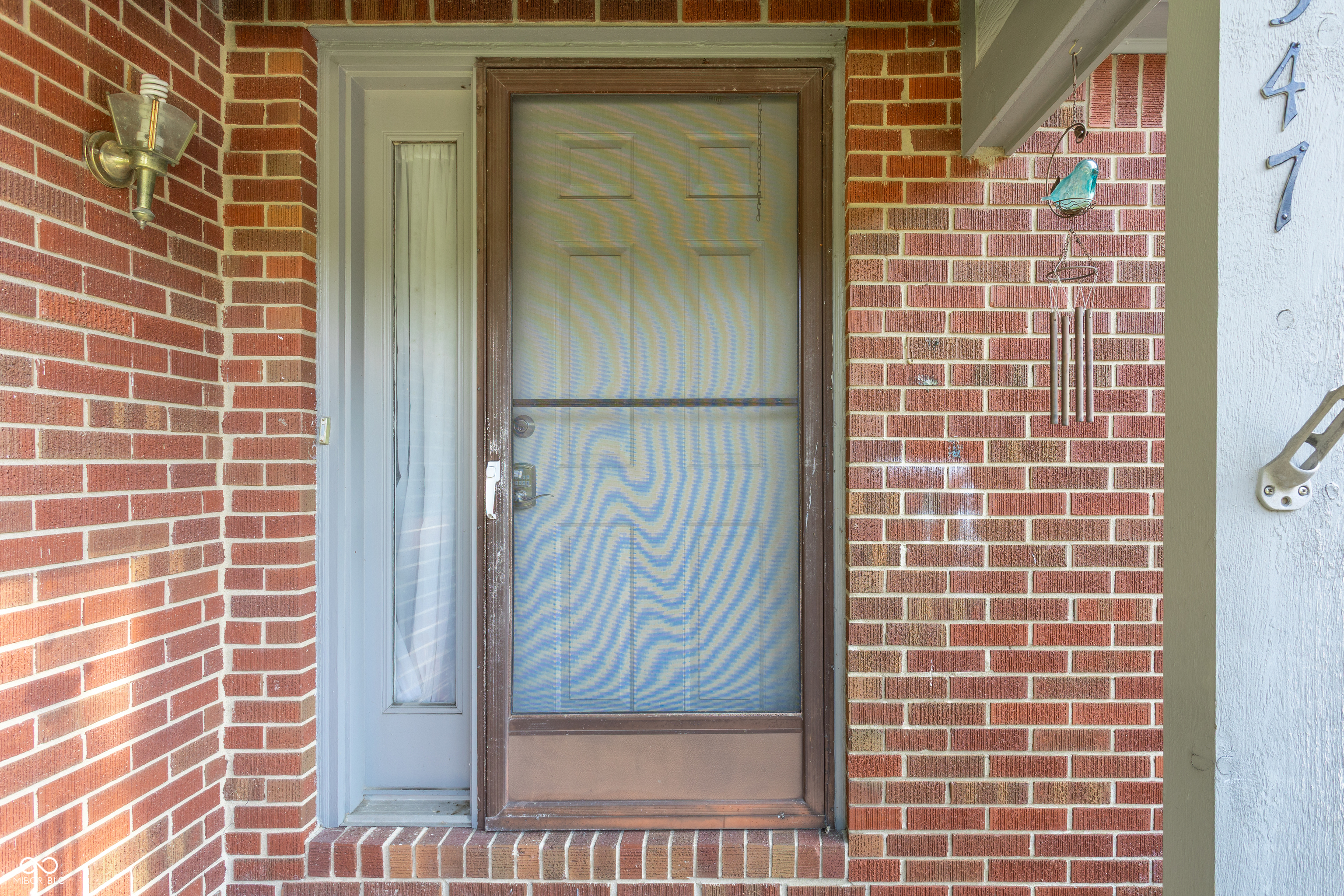 7547 Farm View Circle E, Indianapolis, IN, 46256 photo 5 of 34