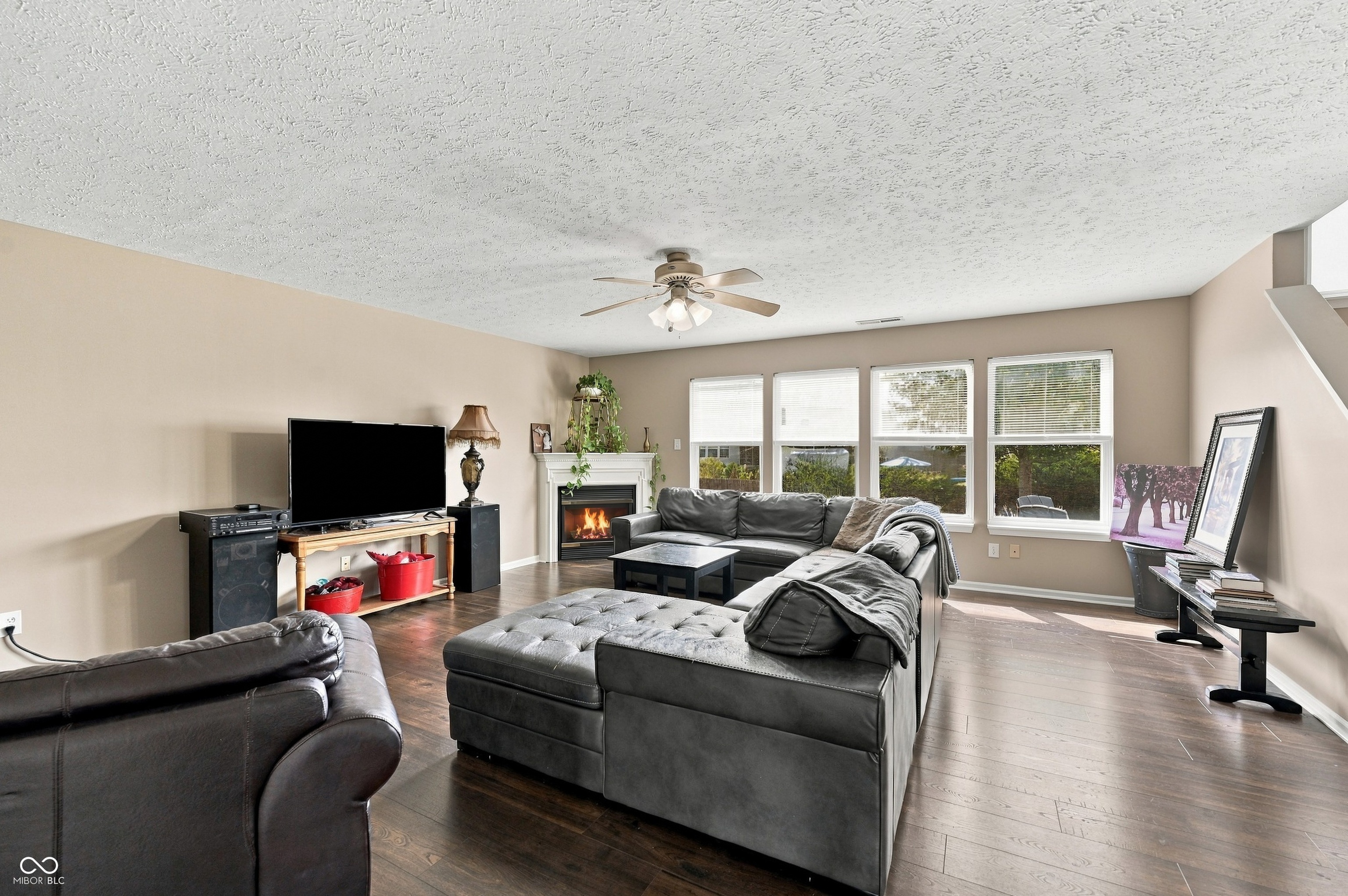 10133 Wellborne Drive, Indianapolis, IN, 46236 photo 5 of 57