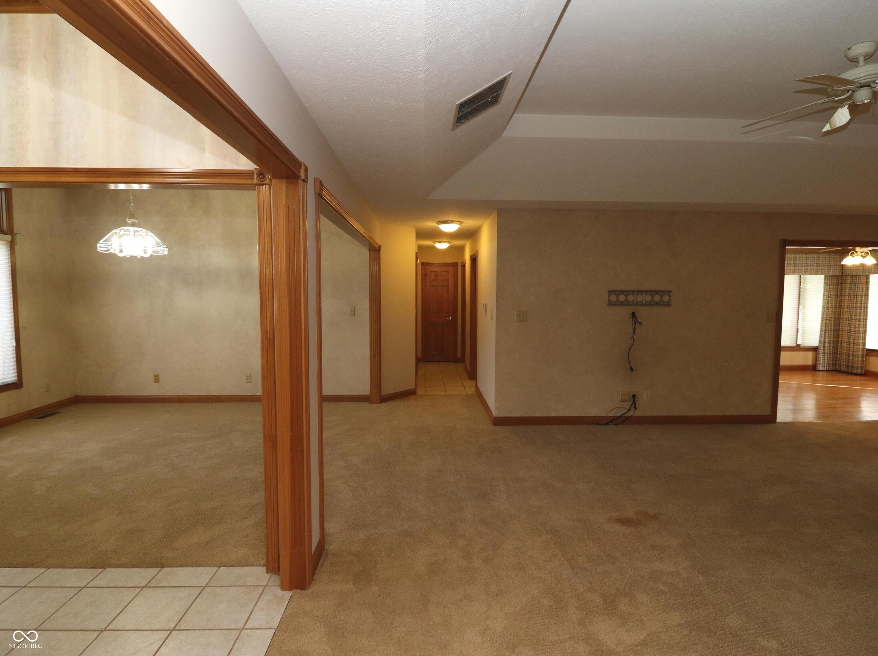447 Greenacres Drive, Crawfordsville, IN, 47933 photo 5 of 36