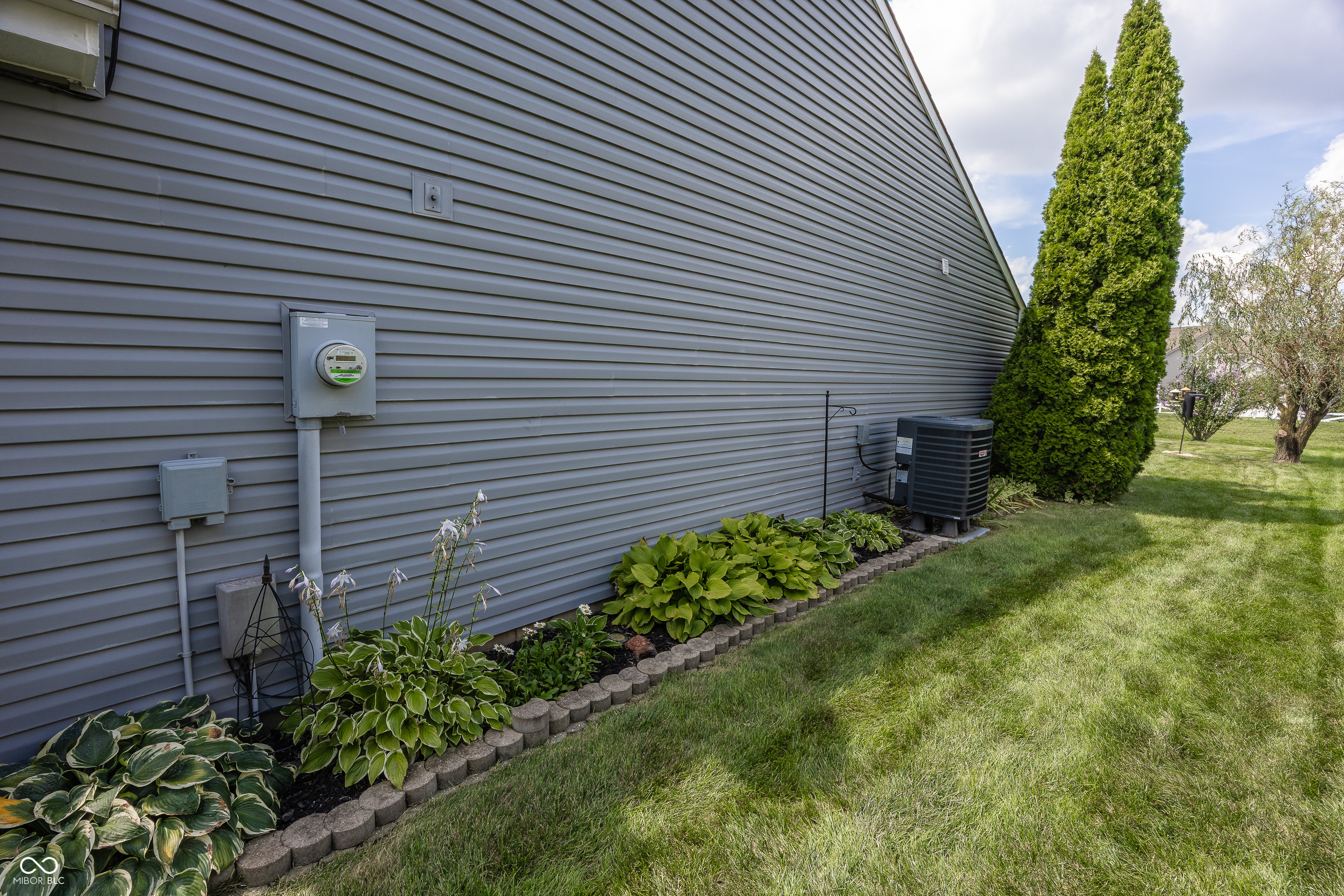 7934 Painted Pony Drive, Indianapolis, IN, 46217 photo 5 of 31