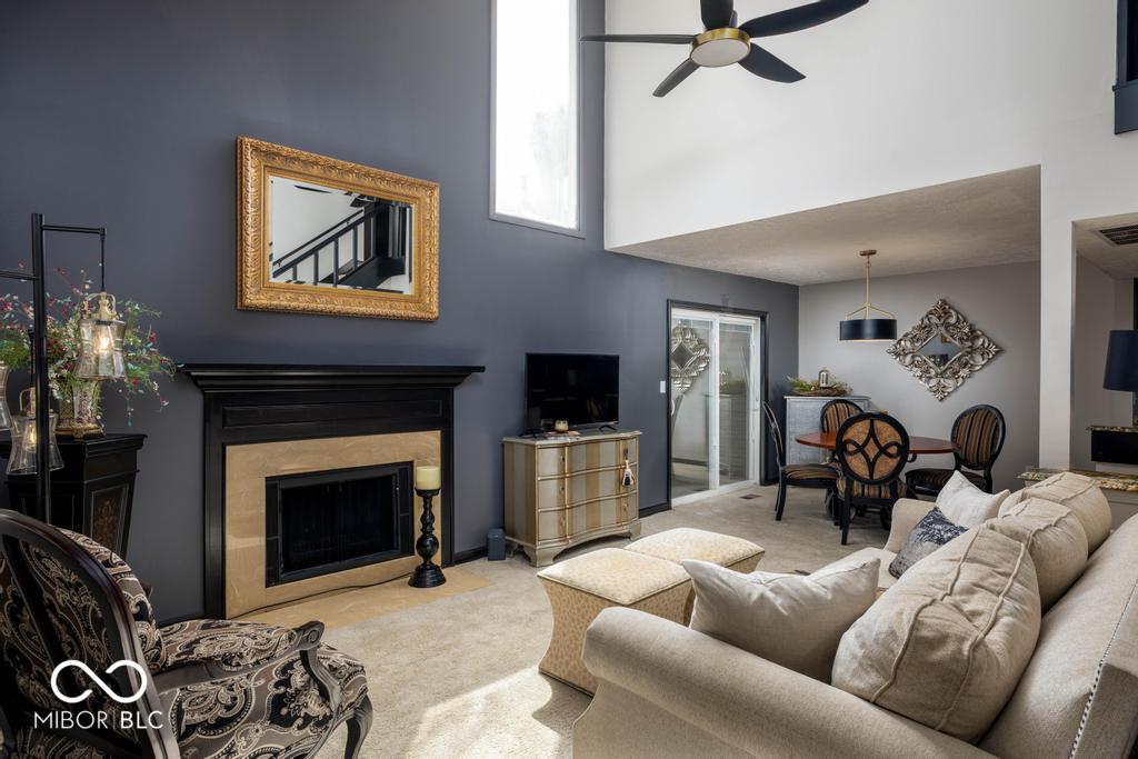 517 Conner Creek Drive, Fishers, IN, 46038 photo 5 of 36