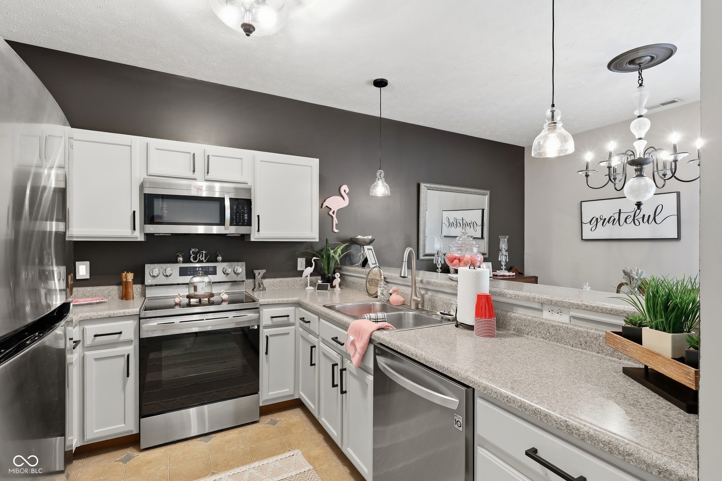 10478 Platinum Drive, Noblesville, IN, 46060 photo 5 of 32