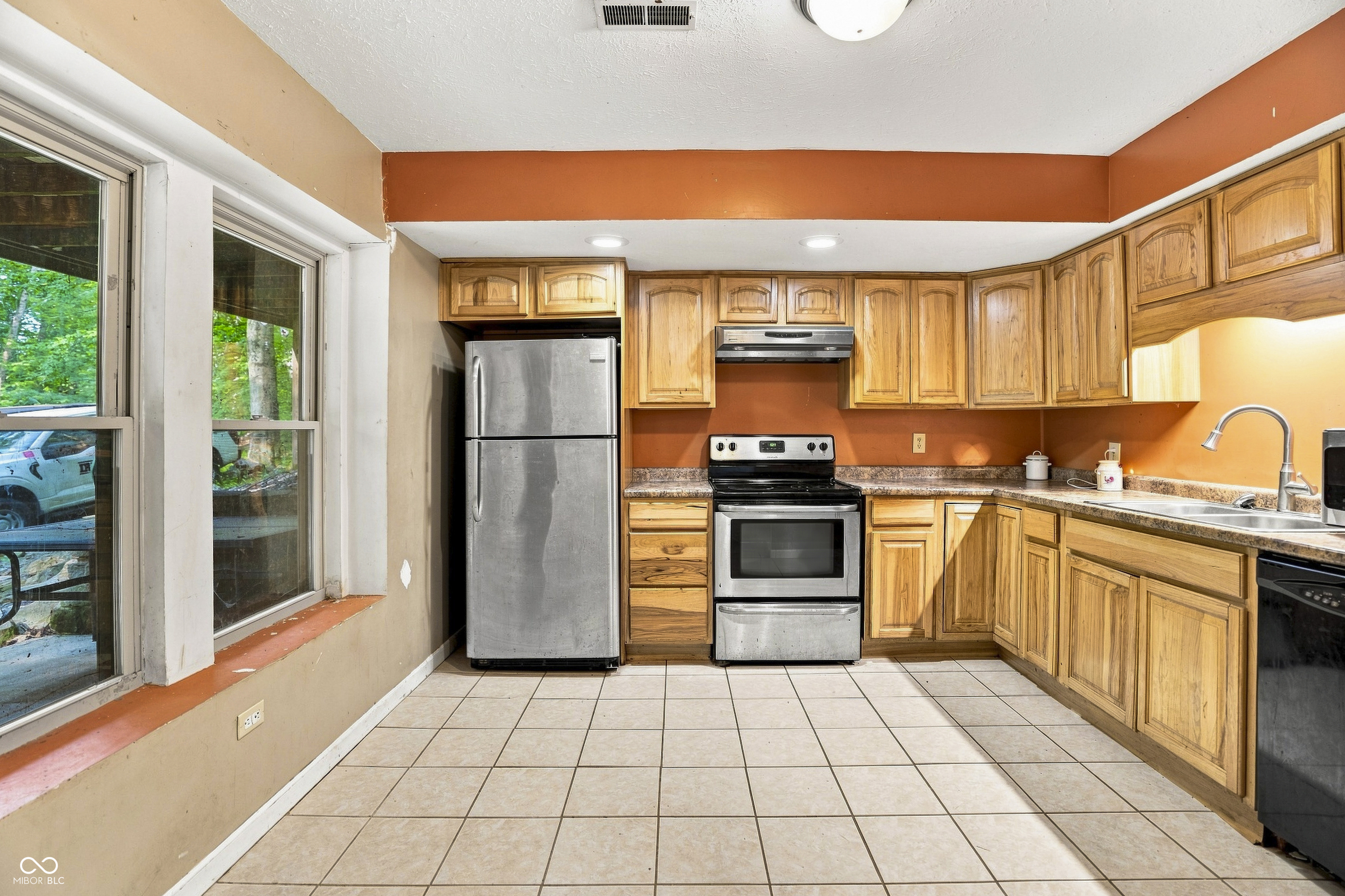 4699 E Sunnyslope Drive, Martinsville, IN, 46151 photo 5 of 49