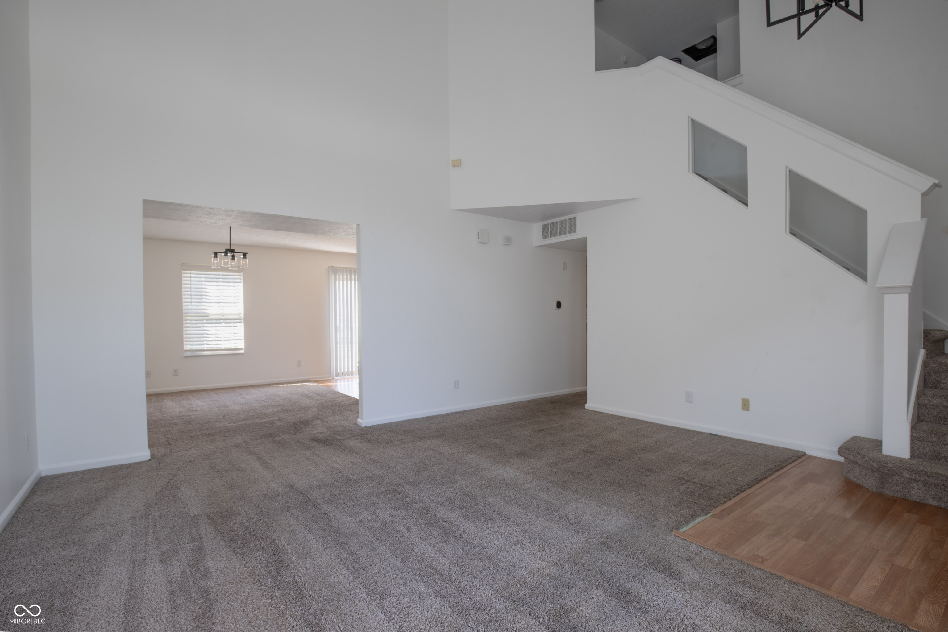 6405 Pathfinder Court, Indianapolis, IN, 46203 photo 5 of 32
