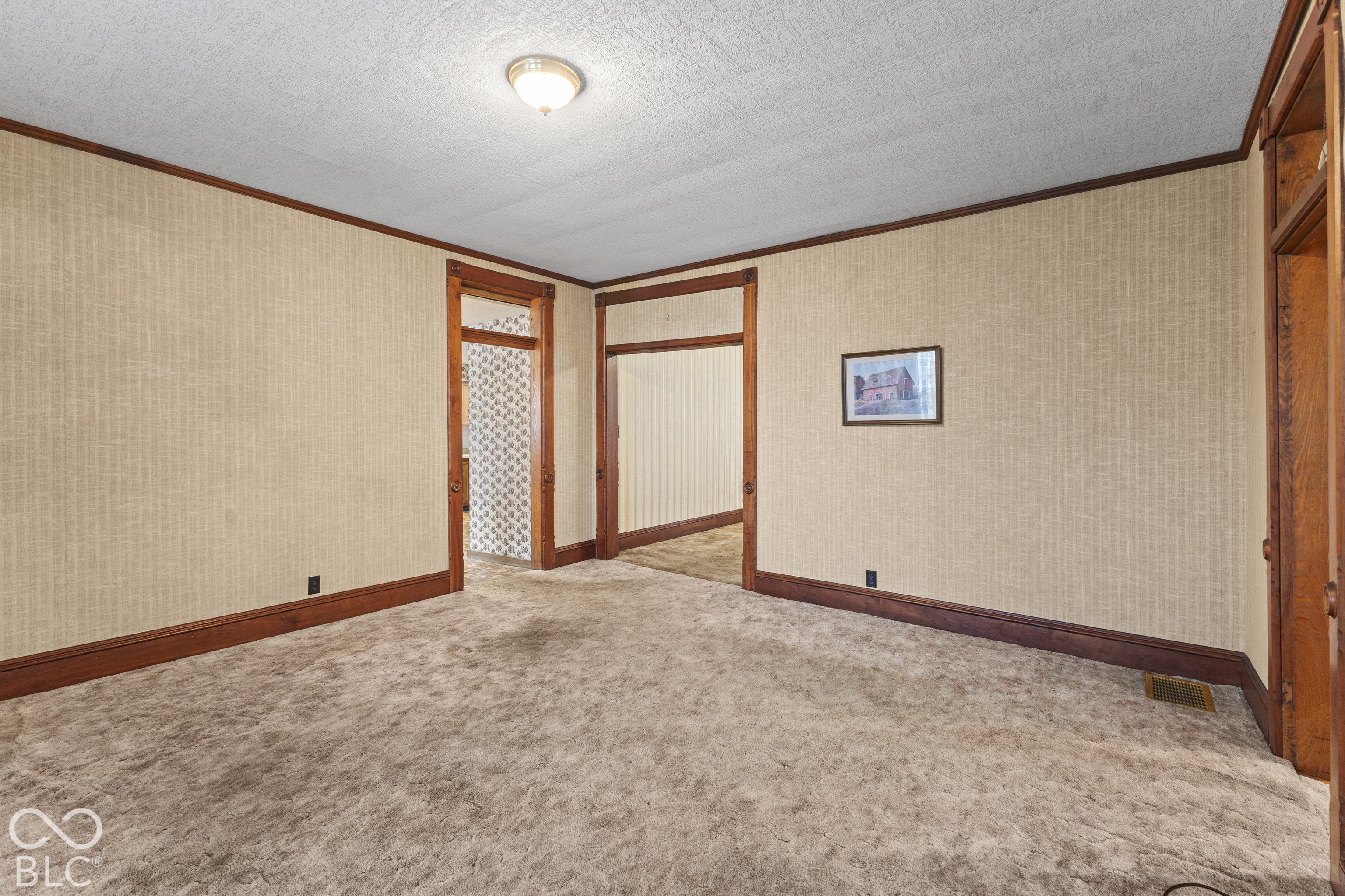 219 Washington Street, Hope, IN, 47246 photo 5 of 28