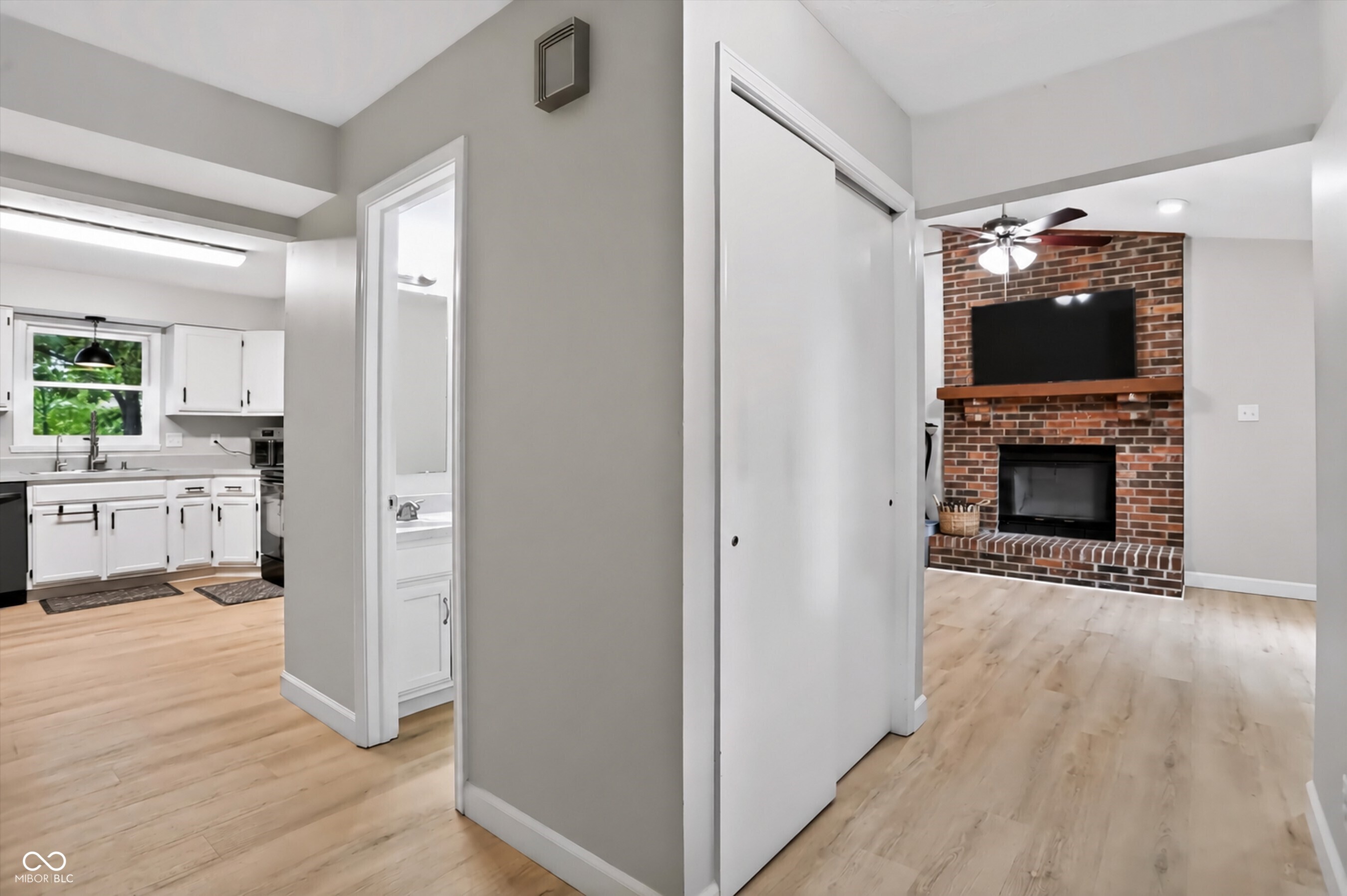 9140 Powderhorn Lane, Indianapolis, IN, 46256 photo 5 of 68