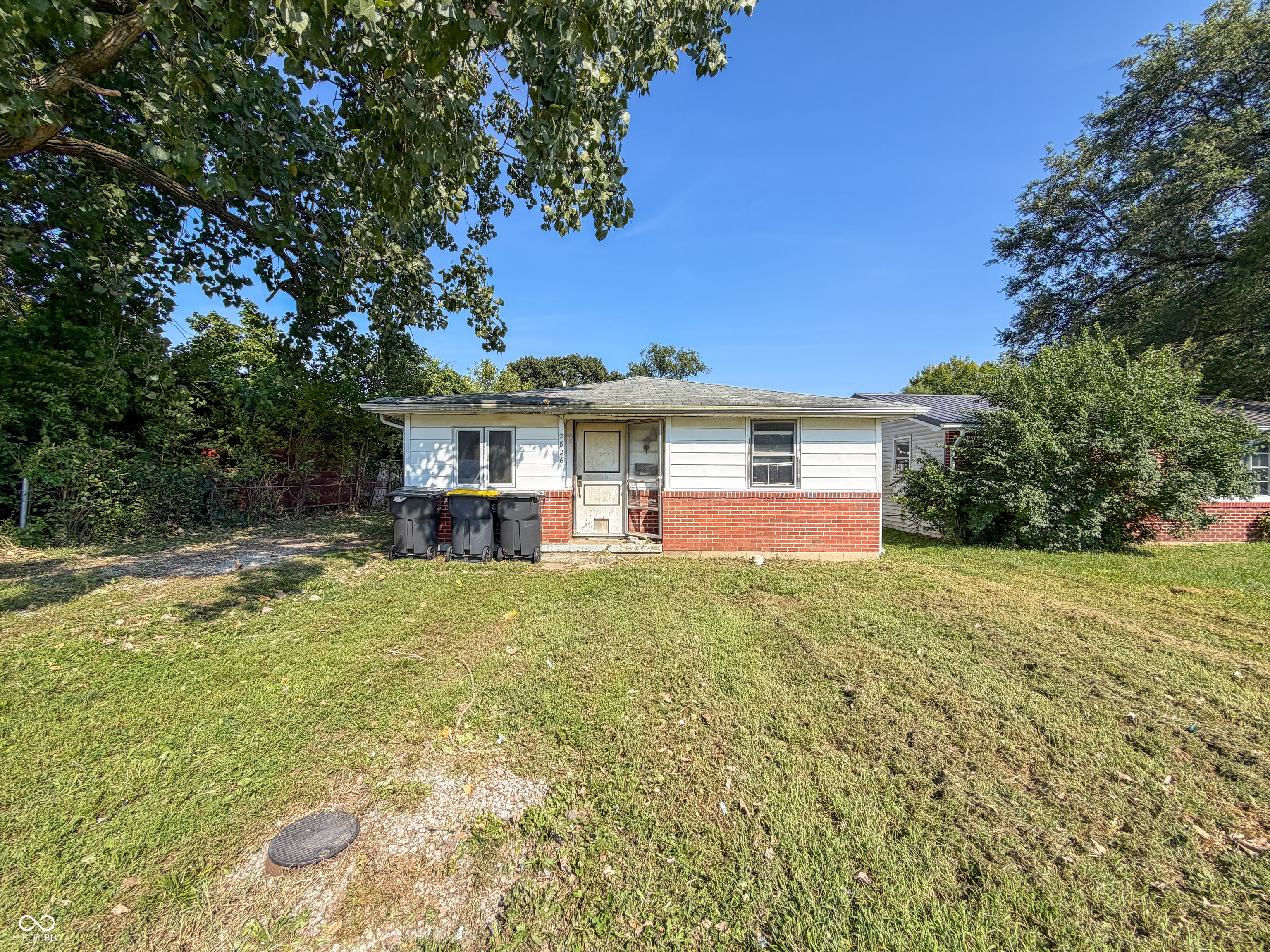2826 Walton Street, Anderson, IN, 46016 photo 5 of 29