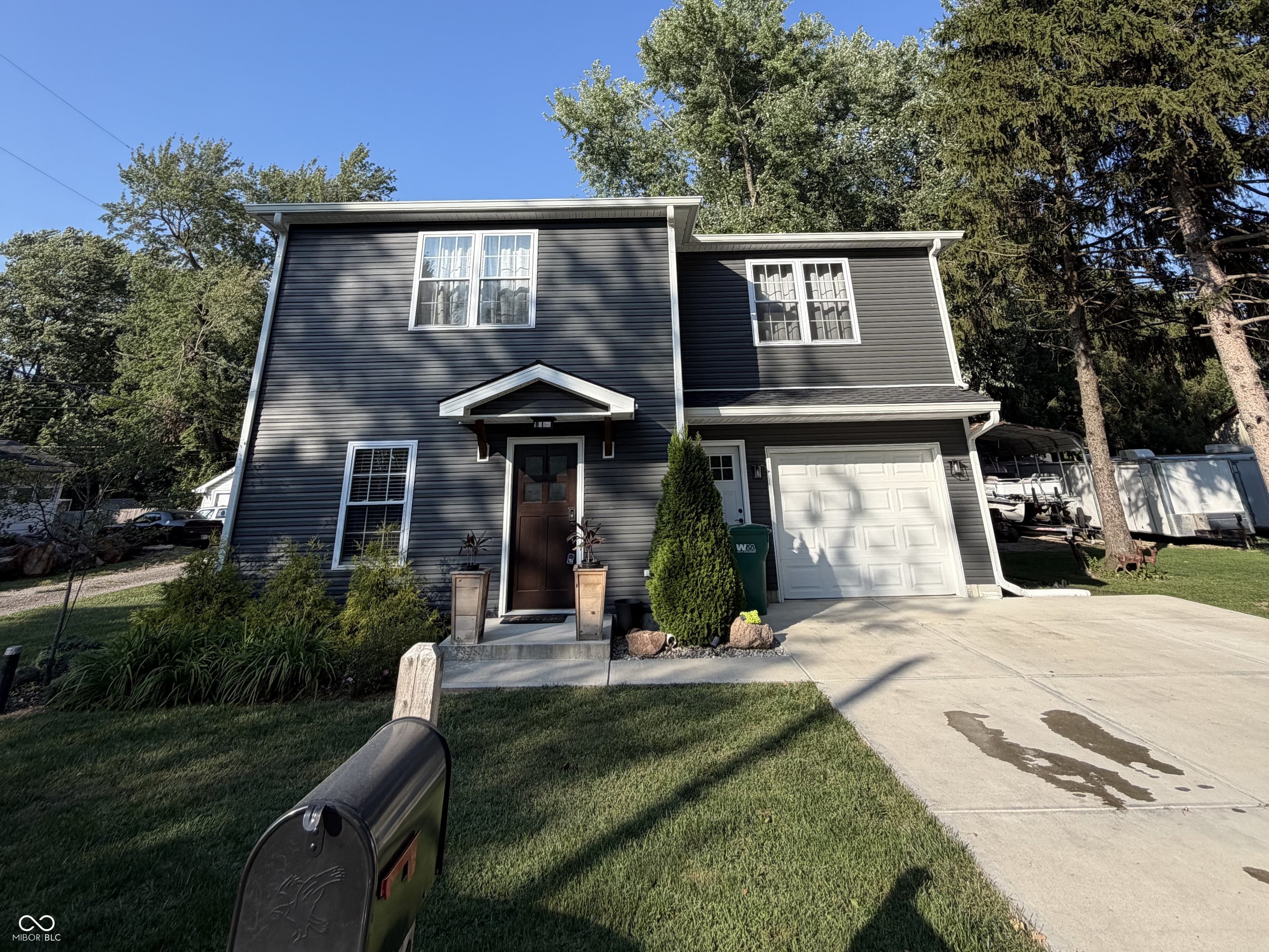 306 W Burnside Avenue, Fairland, IN, 46126 photo 5 of 57