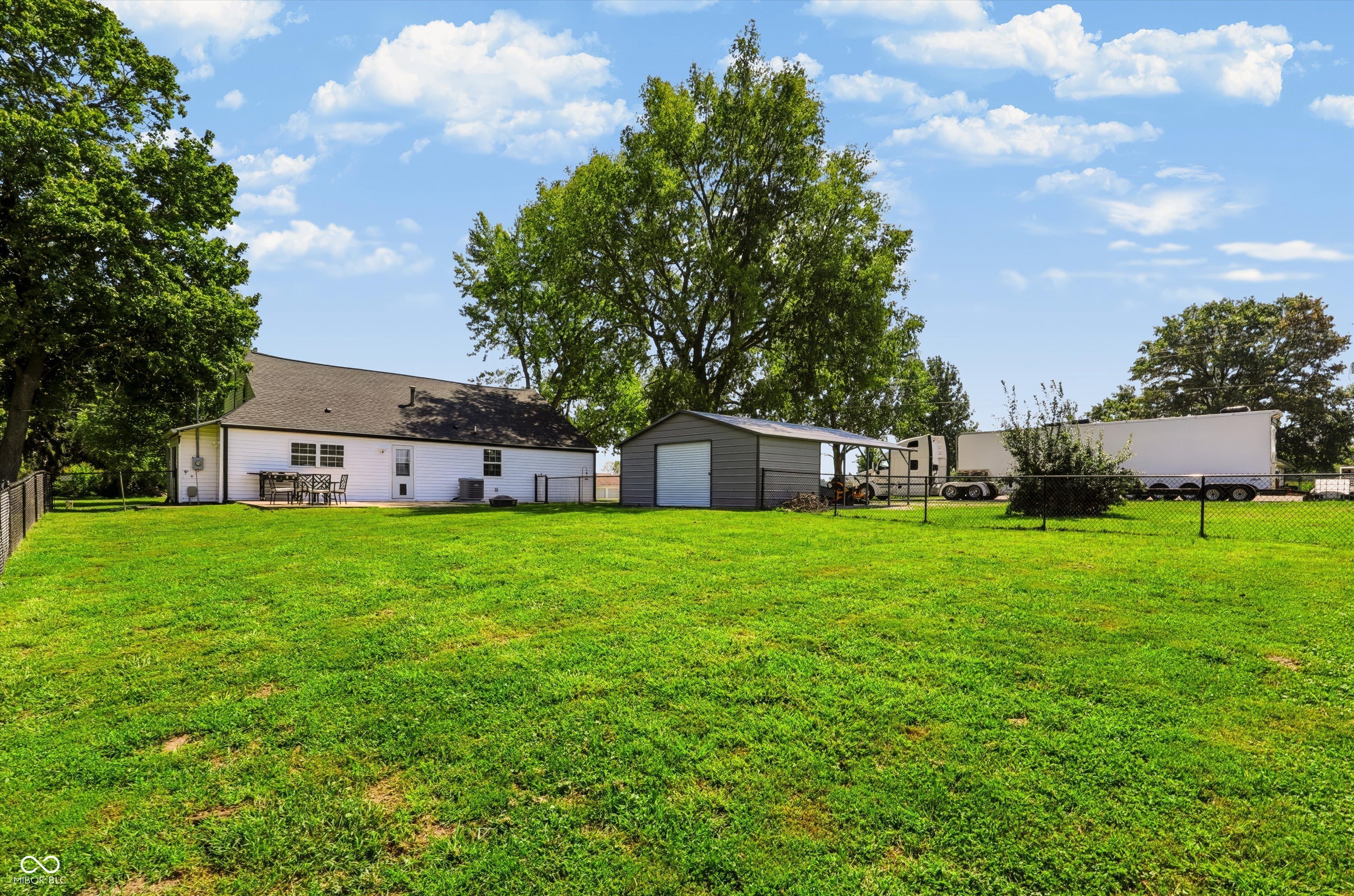 2796 N 200 W, Franklin, IN, 46131 photo 5 of 40