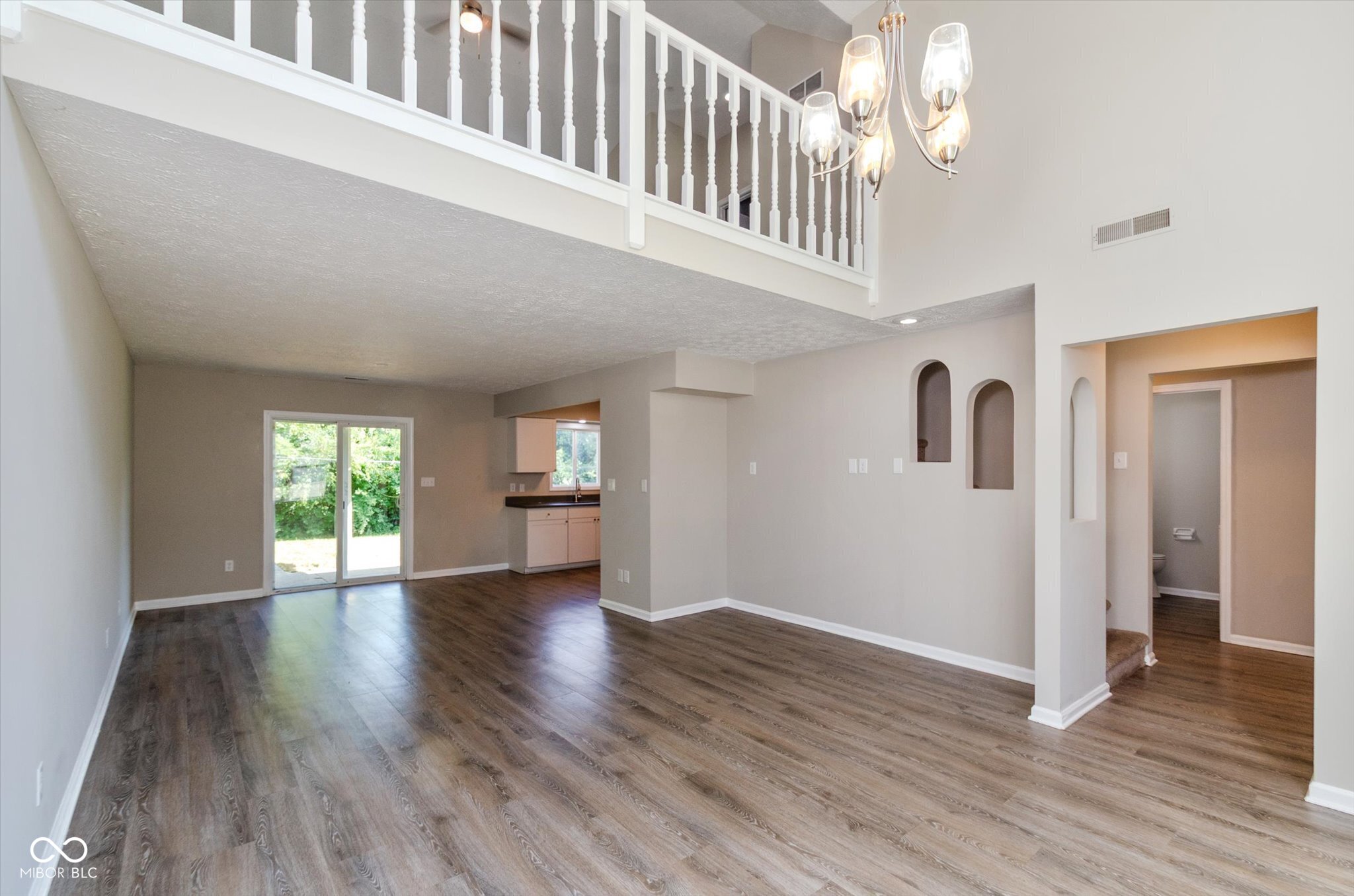 1635 Stacy Lynn Drive, Indianapolis, IN, 46231 photo 5 of 26