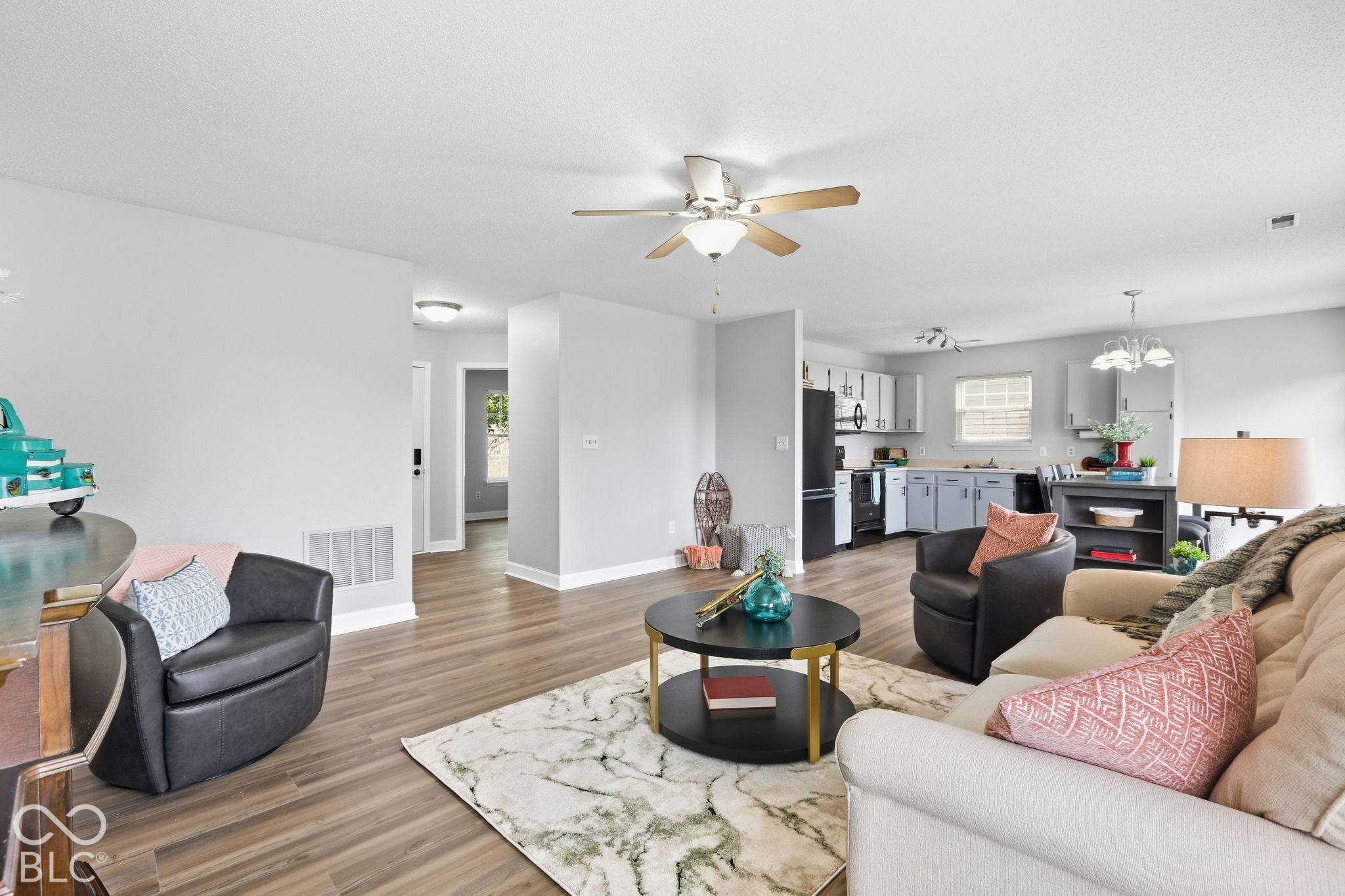 18084 Sanibel Circle, Westfield, IN, 46062 photo 5 of 26