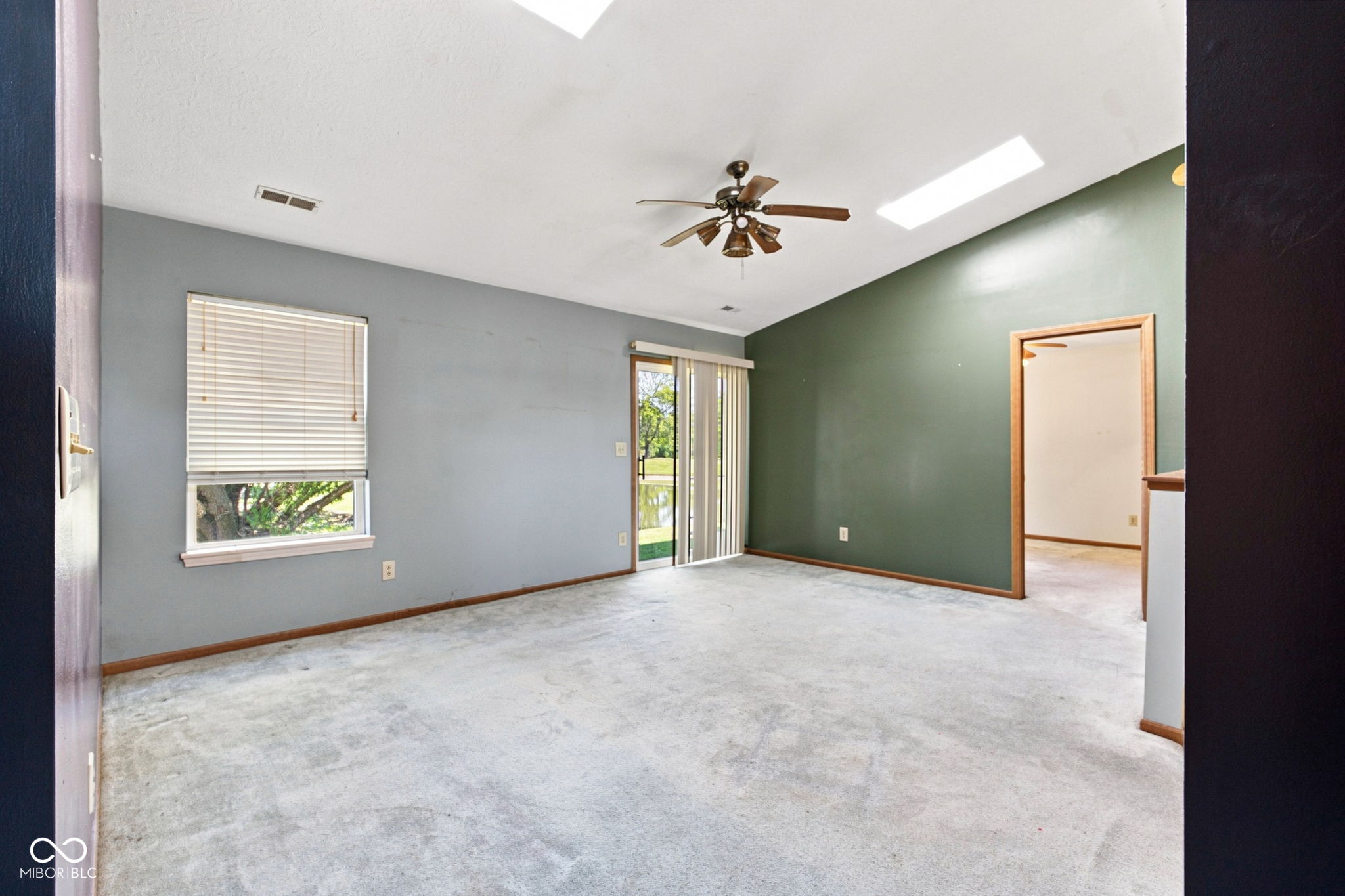 6210 Belfry Way, Indianapolis, IN, 46237 photo 5 of 27