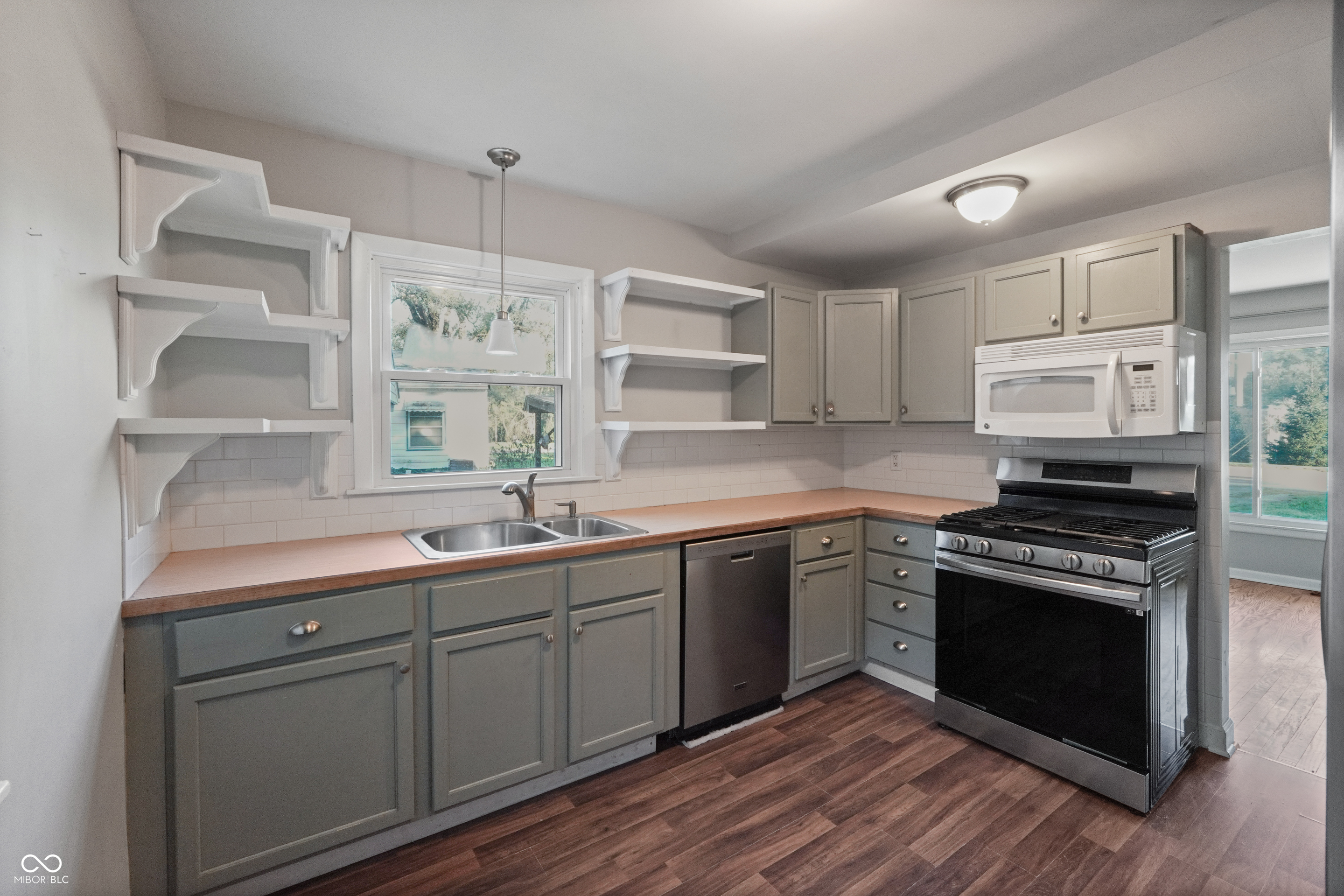 2109 E 71st Street, Indianapolis, IN, 46220 photo 5 of 20