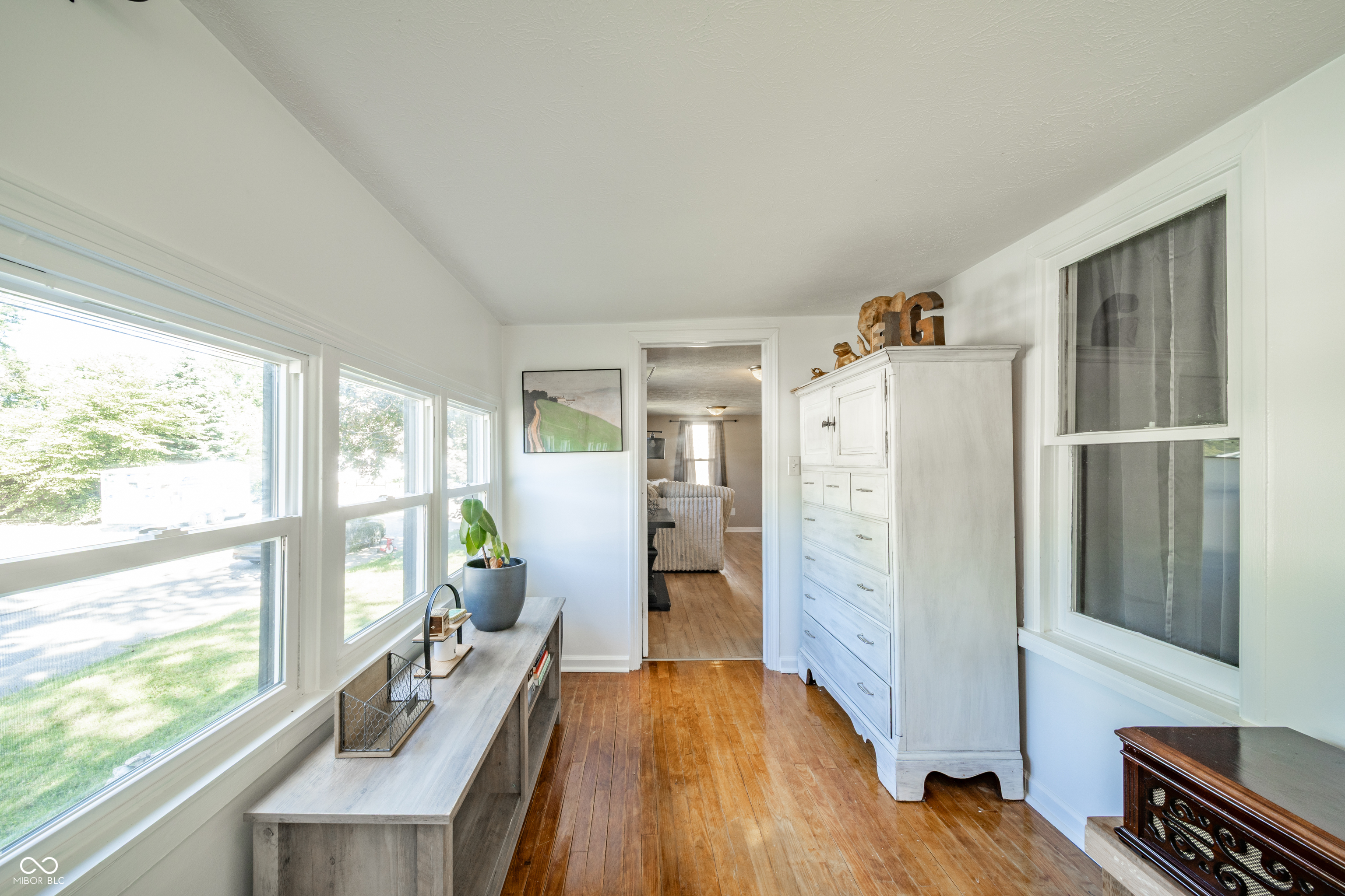 517 N Leland Street, Fortville, IN, 46040 photo 5 of 32