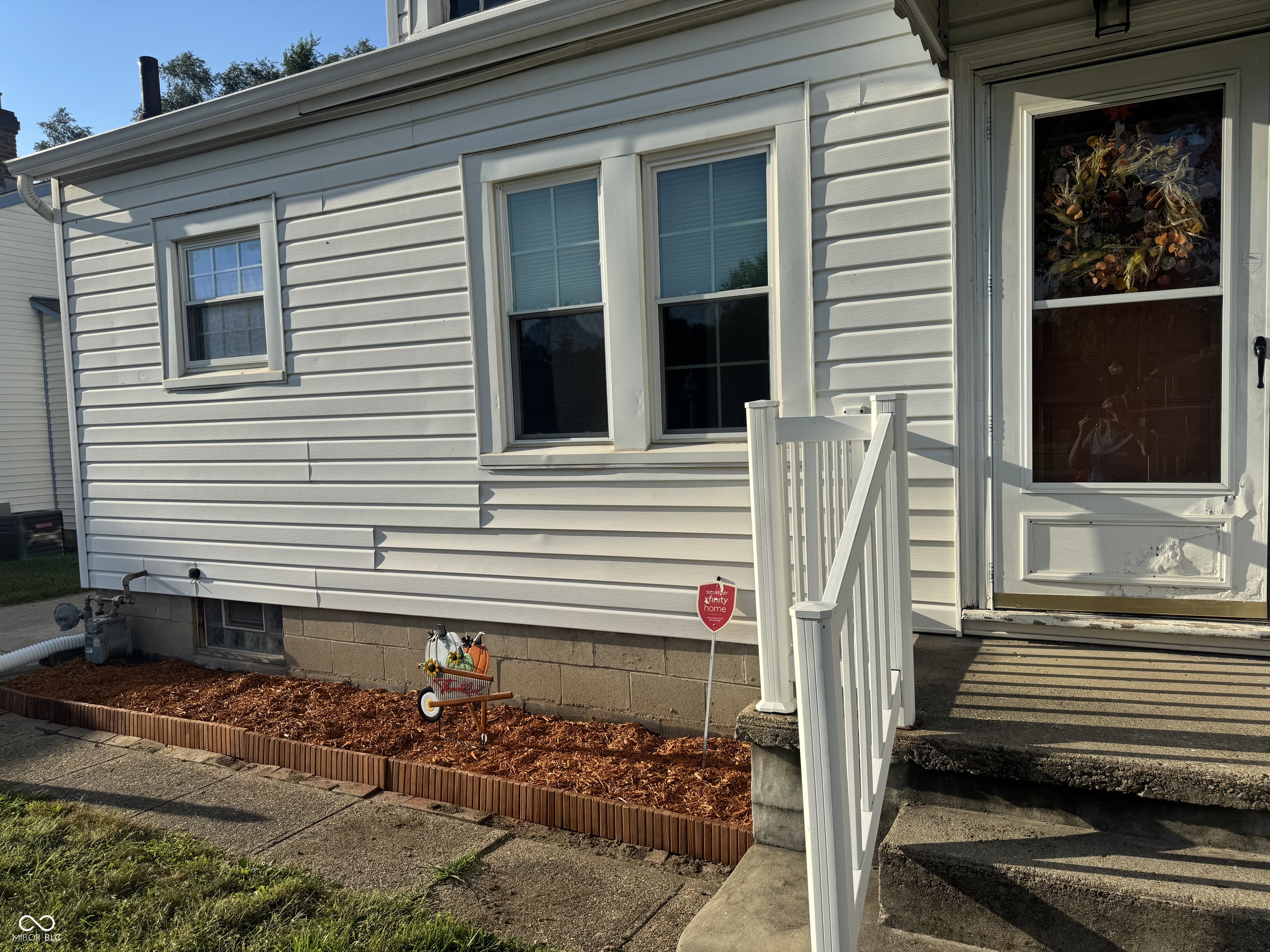 3806 Creston Drive, Indianapolis, IN, 46222 photo 5 of 54