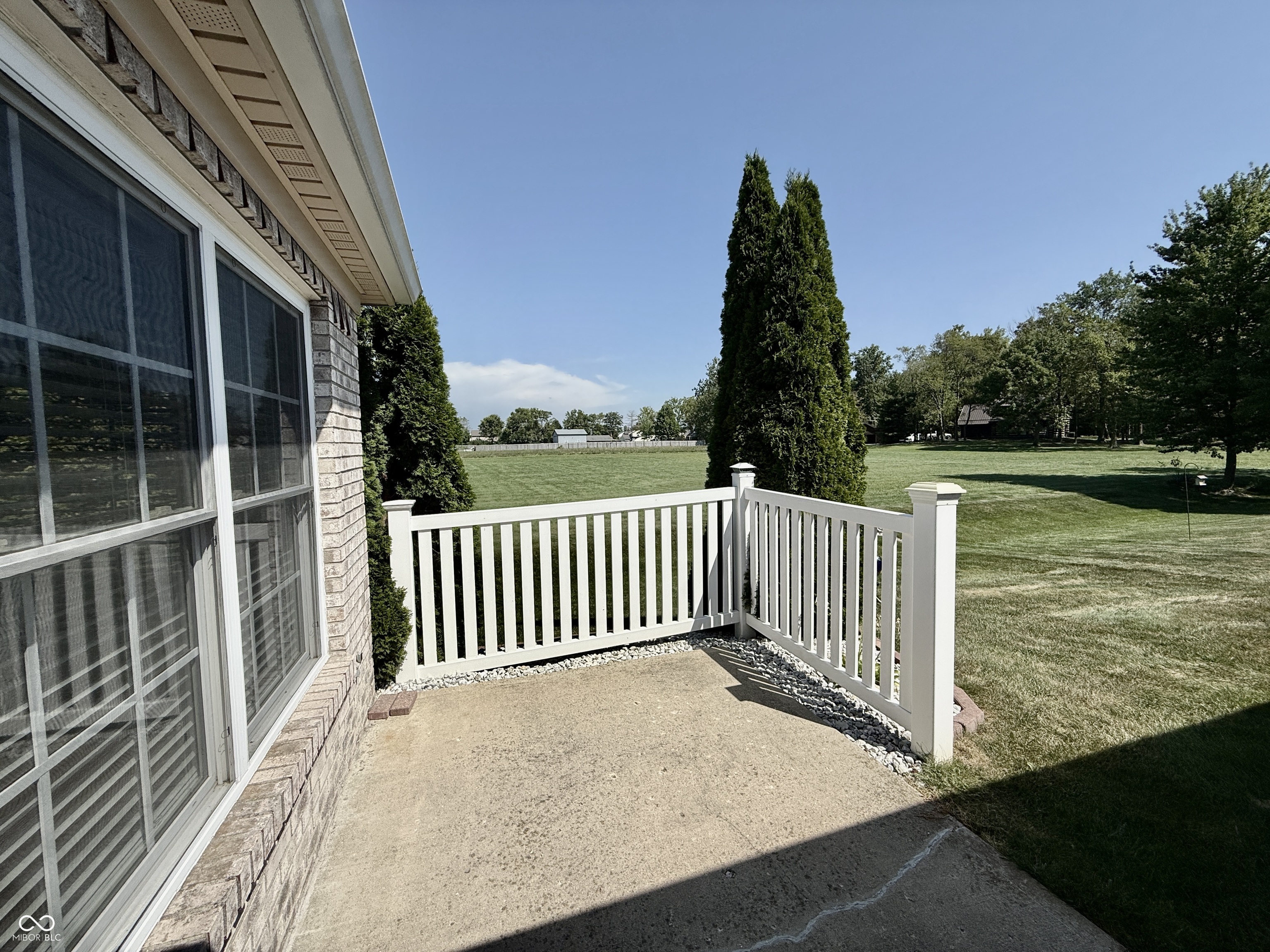 1059 Hilltop Commons Boulevard, Whiteland, IN, 46184 photo 5 of 29