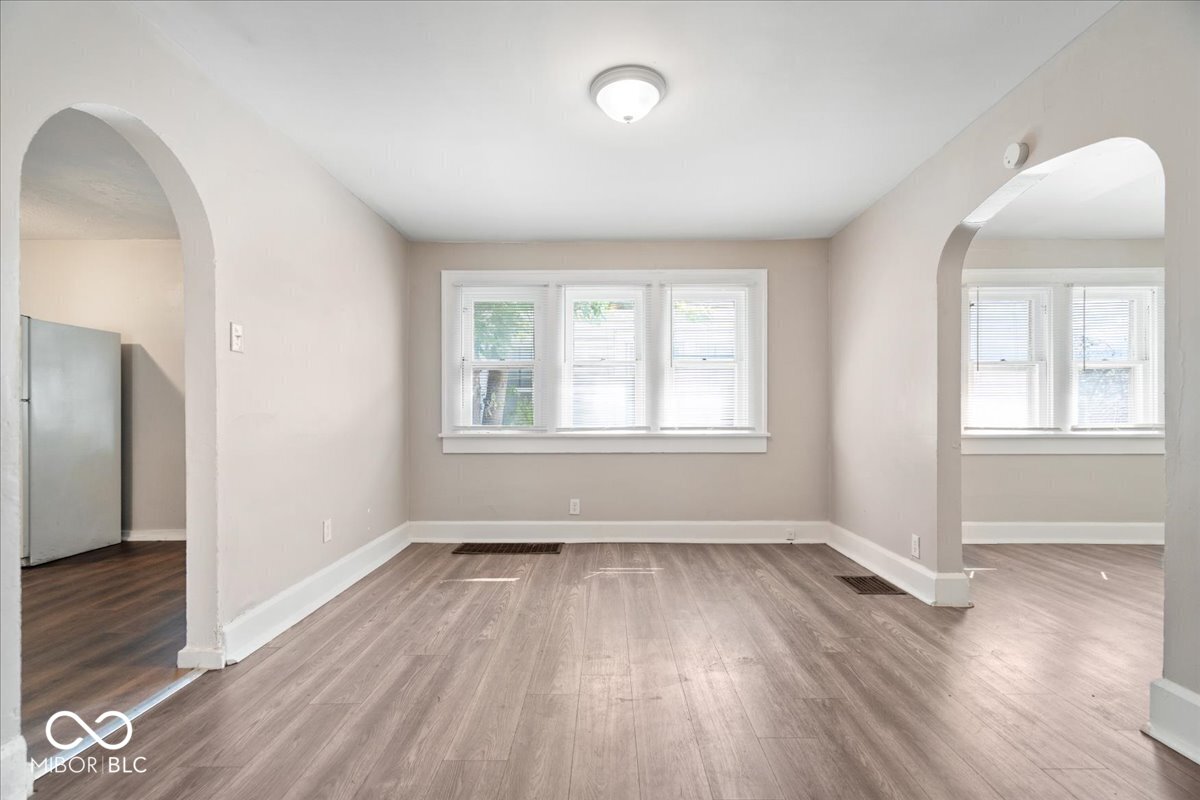 2908 E 17th Street, Indianapolis, IN, 46218 photo 5 of 31