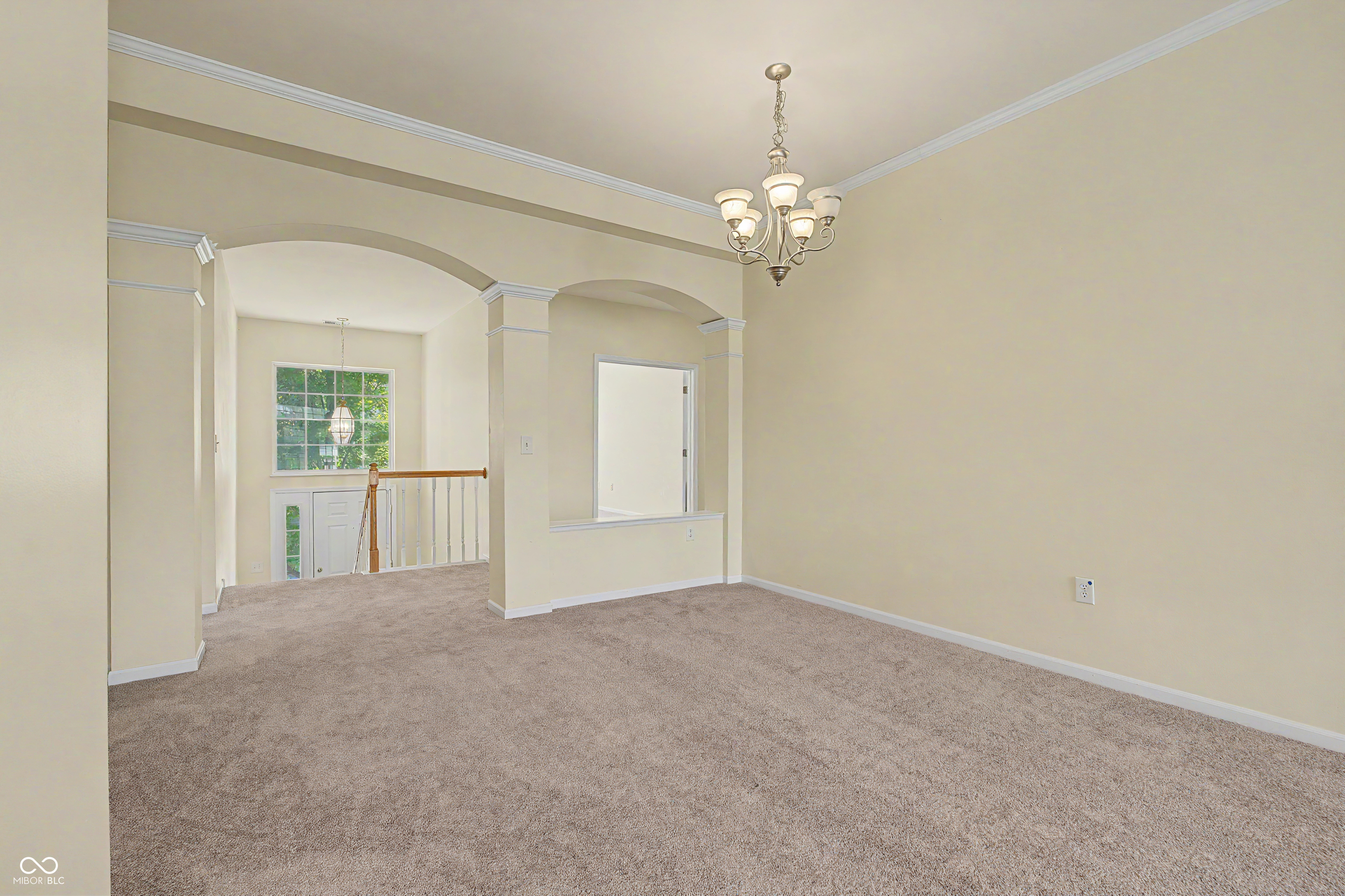 9084 Alcott Court, Fishers, IN, 46037 photo 5 of 23